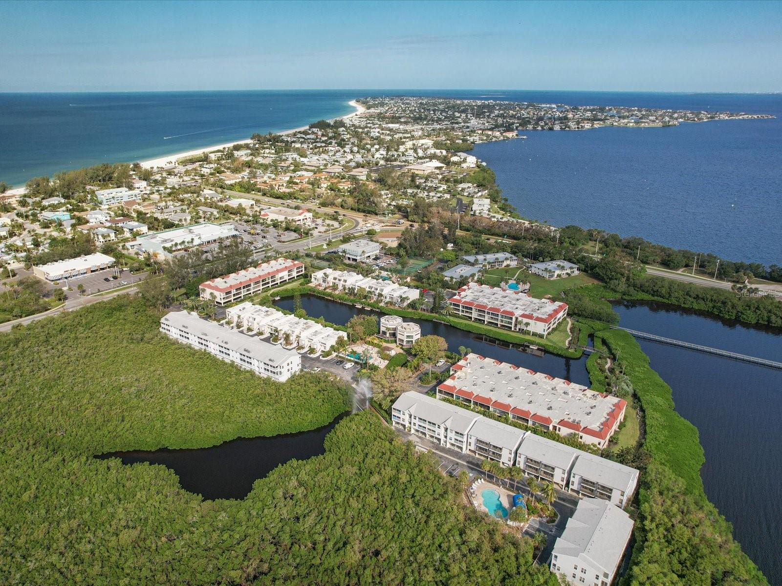 SANDY POINTE II - Residential