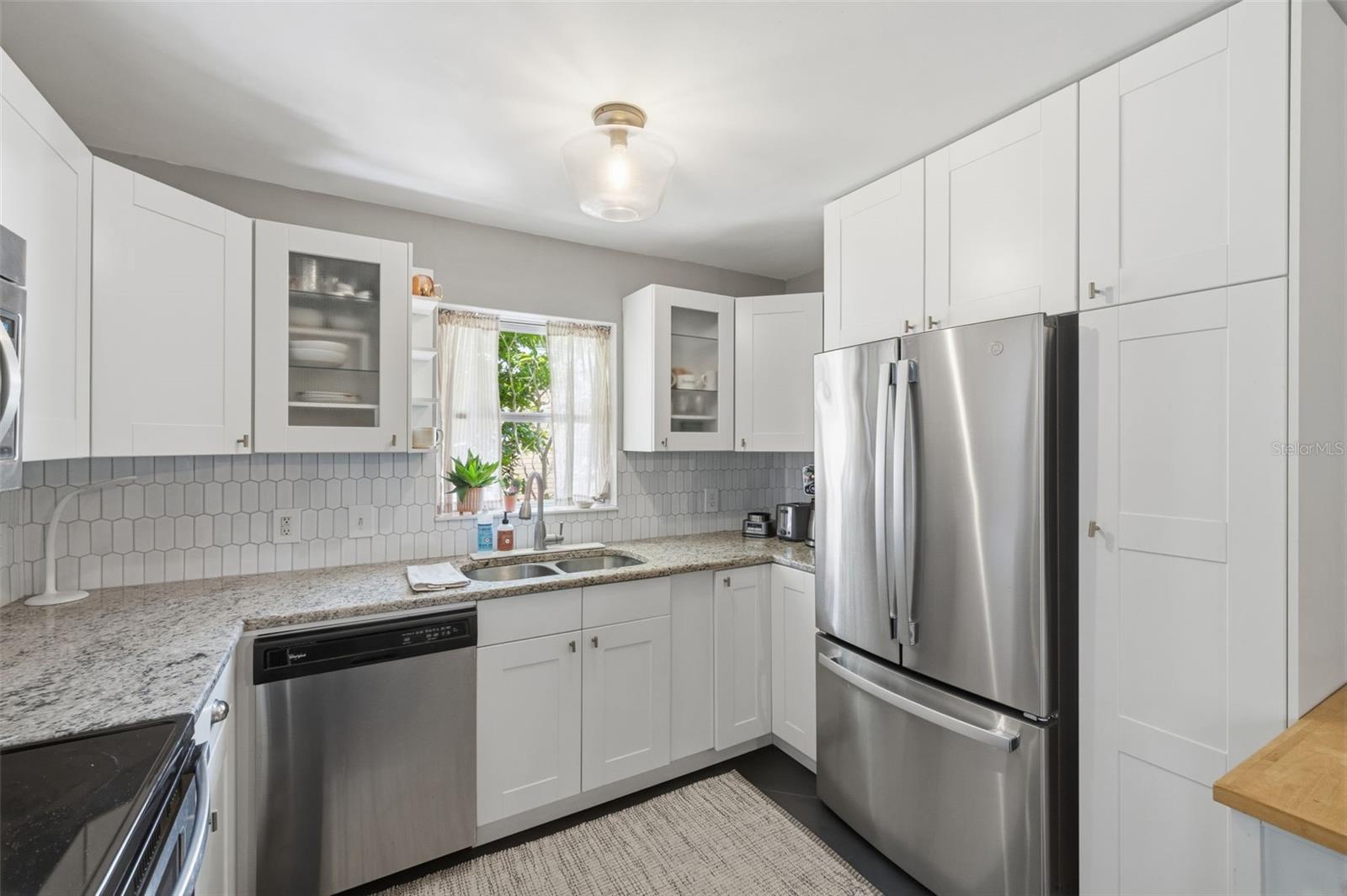HAMPTON TERRACE - Residential