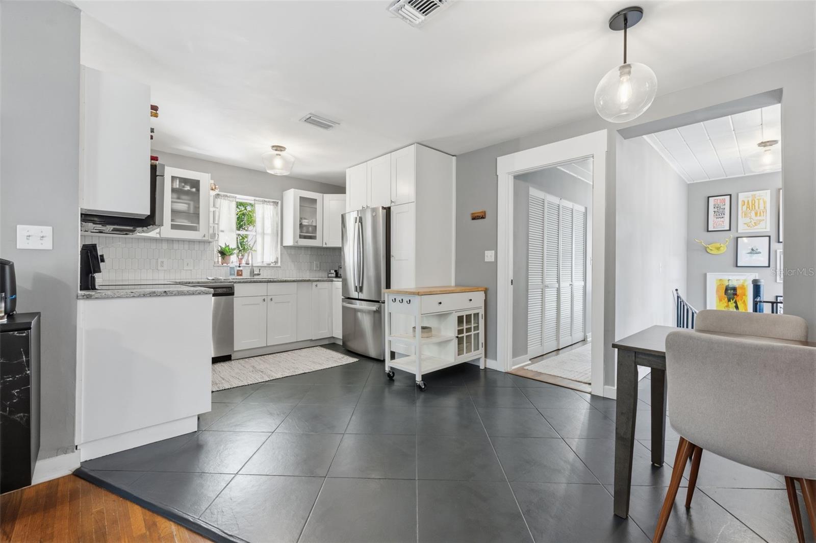 HAMPTON TERRACE - Residential