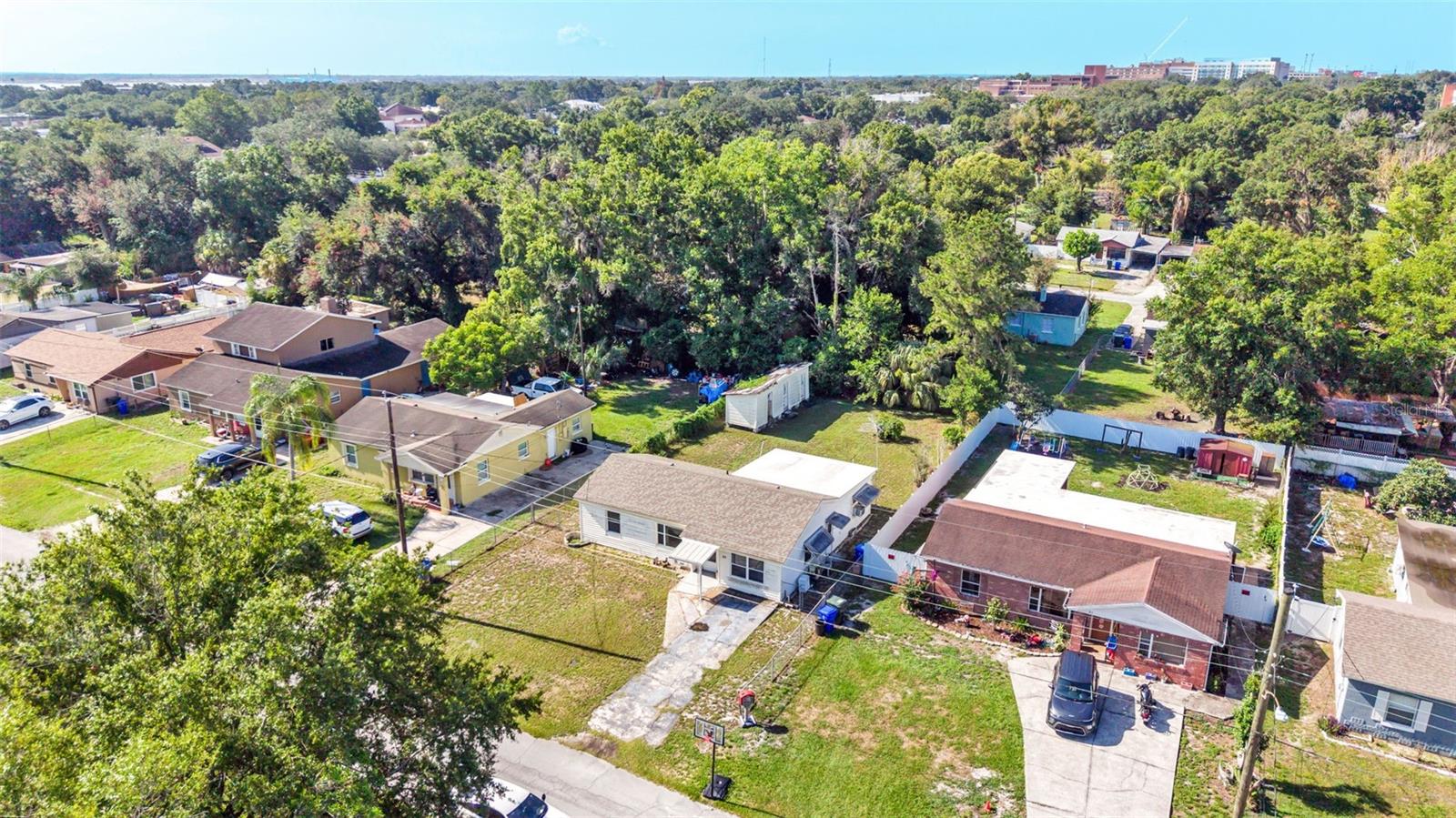 LAKEVIEW VILLAGE - Residential