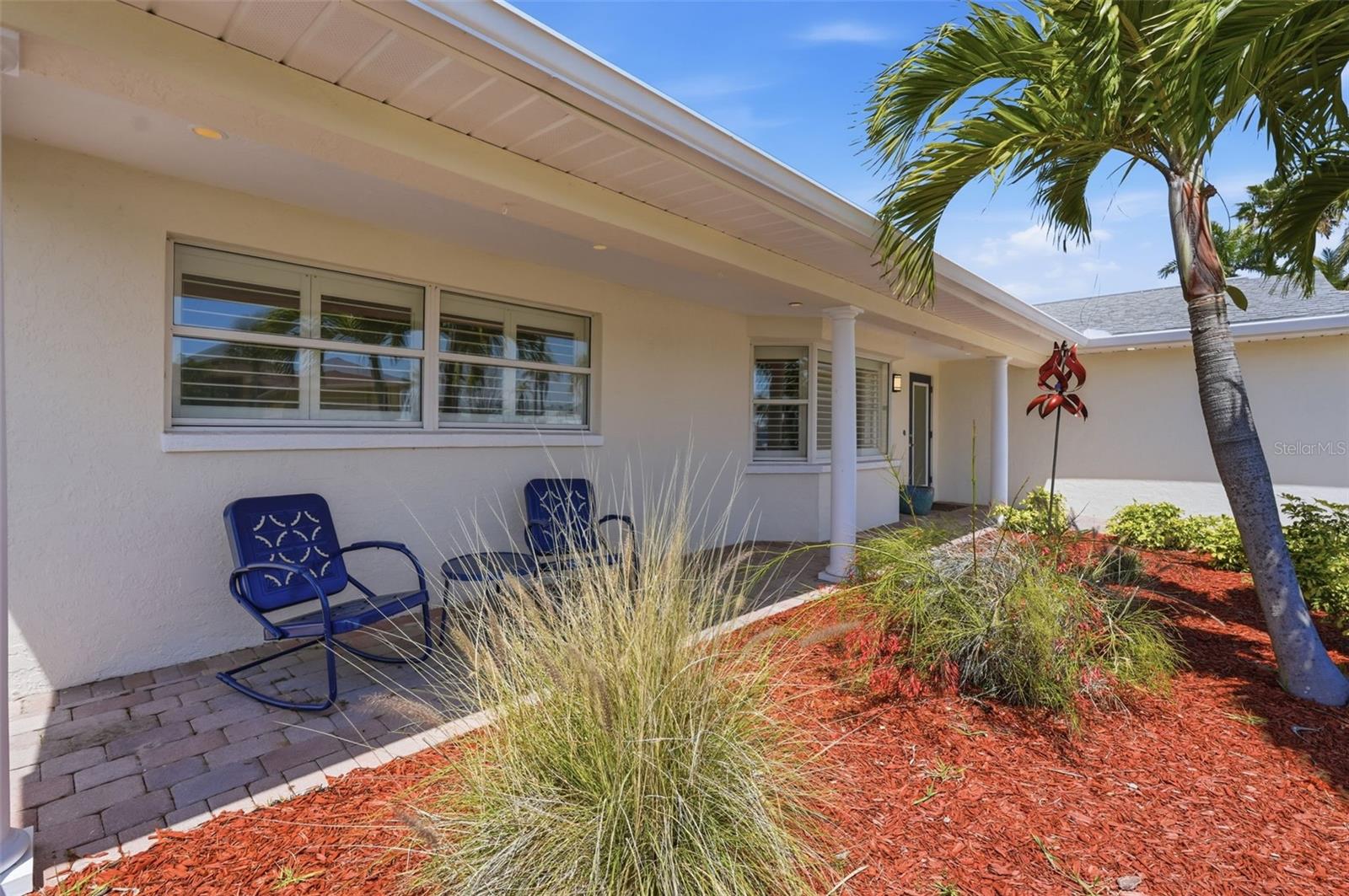 THREE PALMS POINT - Residential