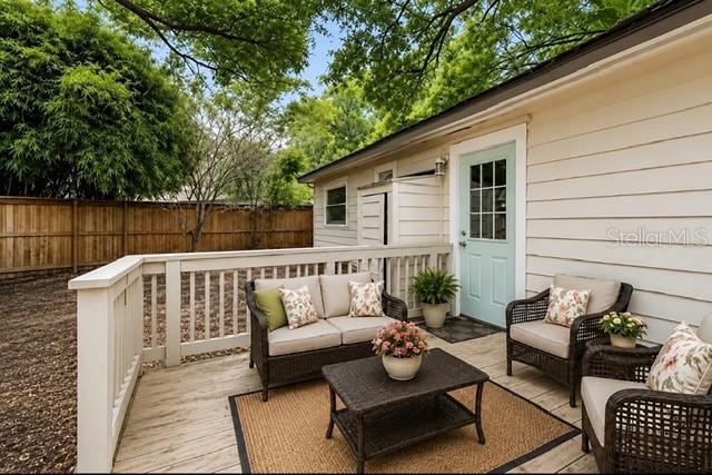 MONTICELLO PARK - Residential