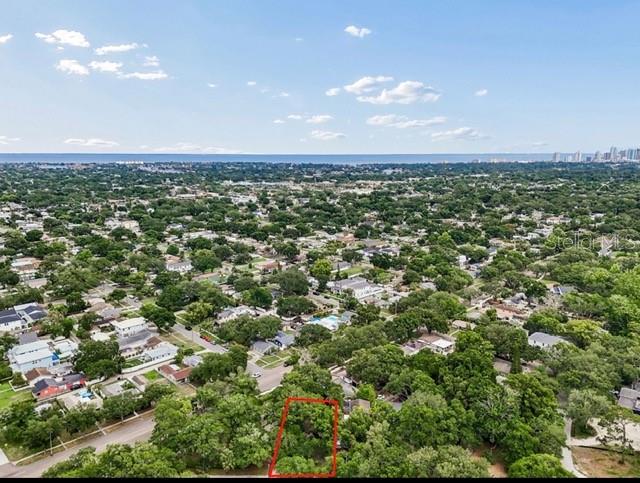MONTICELLO PARK - Residential