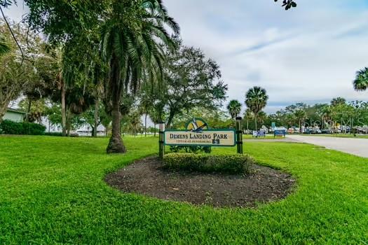 MONTICELLO PARK - Residential