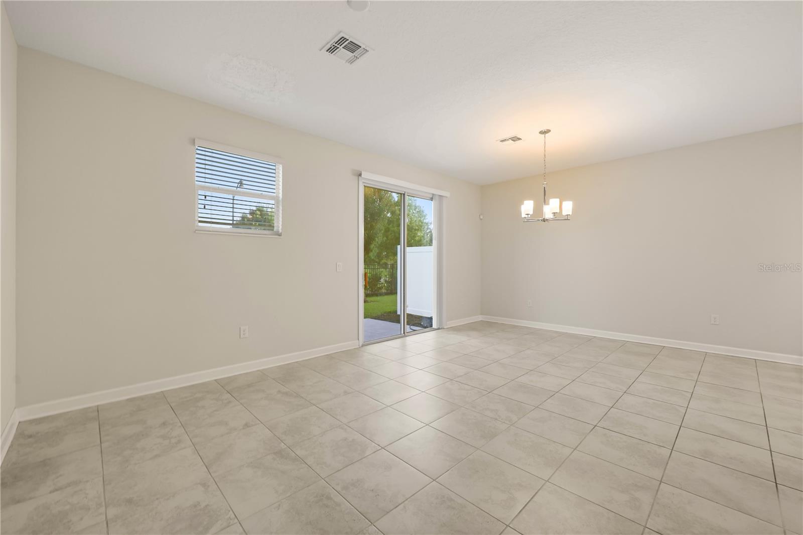 STOREY LAKE TRACT K PB 26 PGS 28-32 LOT 137 - Residential