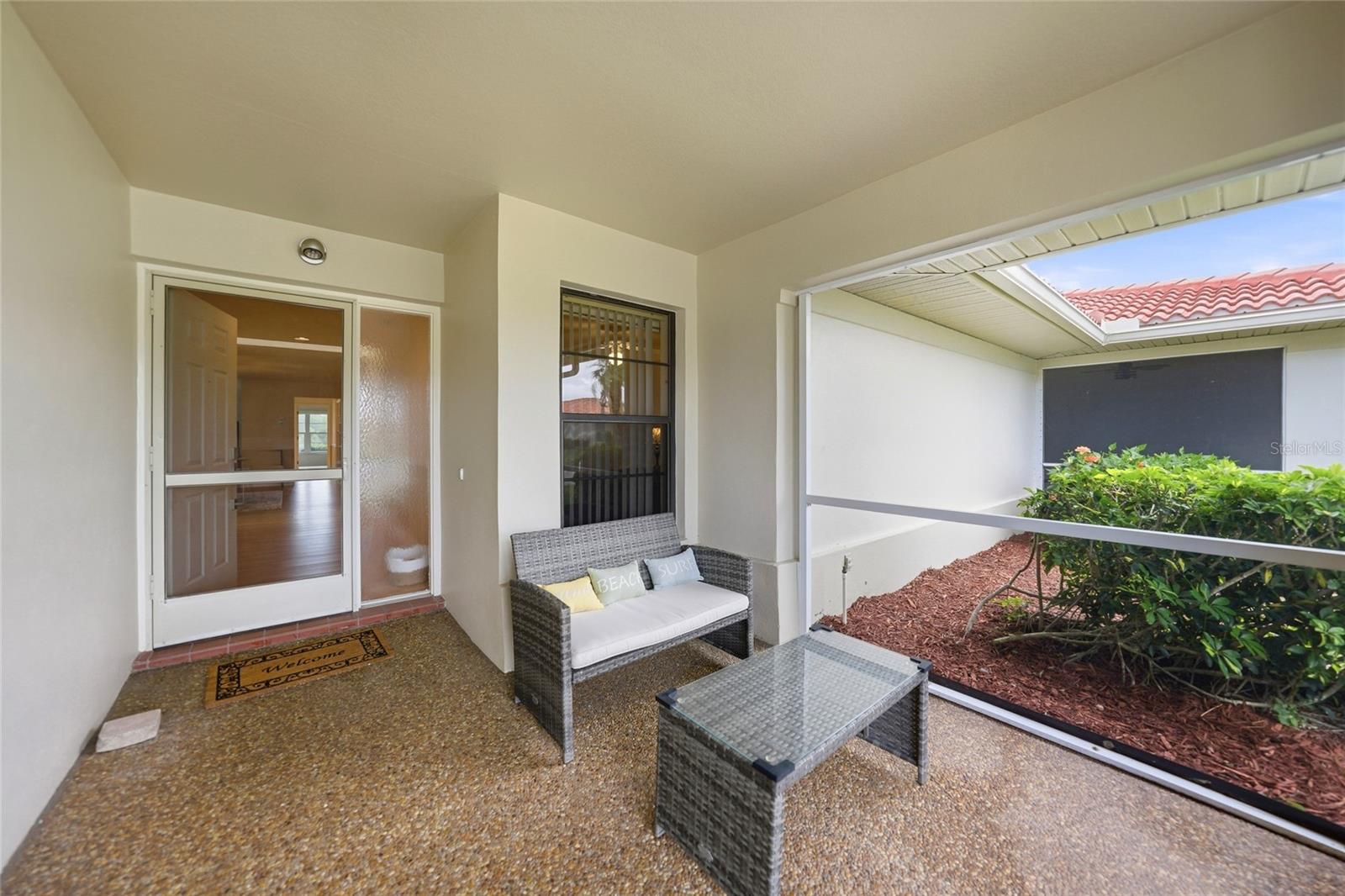 KINGSWAY GOLF VILLAS FIRST ADD - Residential