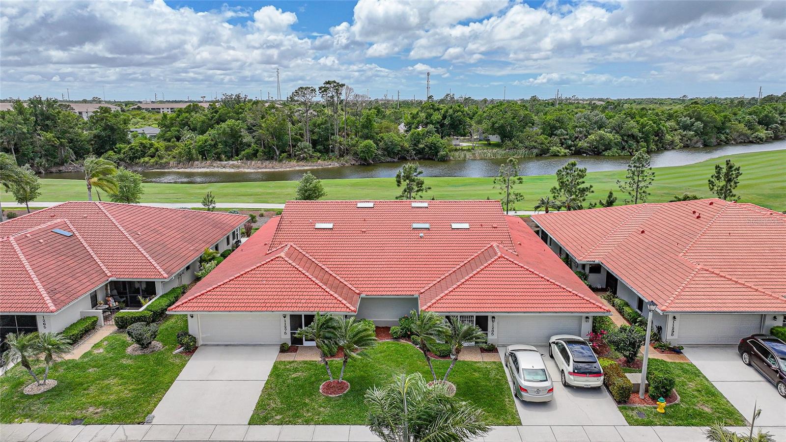 KINGSWAY GOLF VILLAS FIRST ADD - Residential