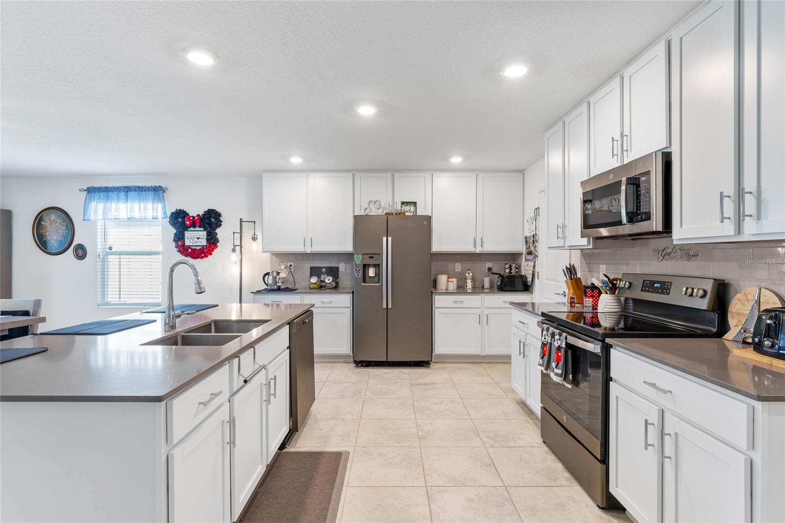 STOREY CREEK PH 2B - Residential Lease