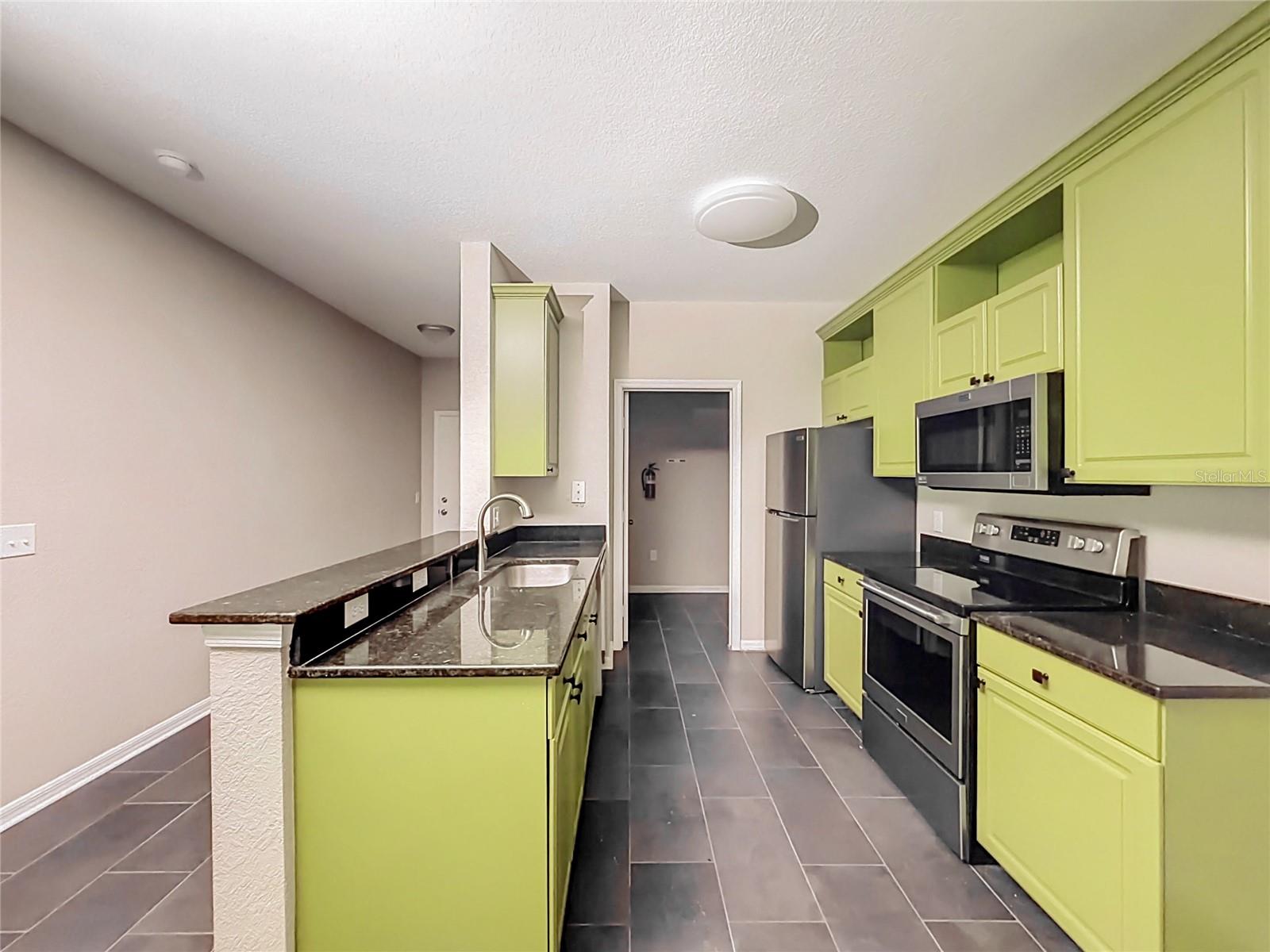 VILLAS AT SOUTHERN DUNES CONDO - Residential