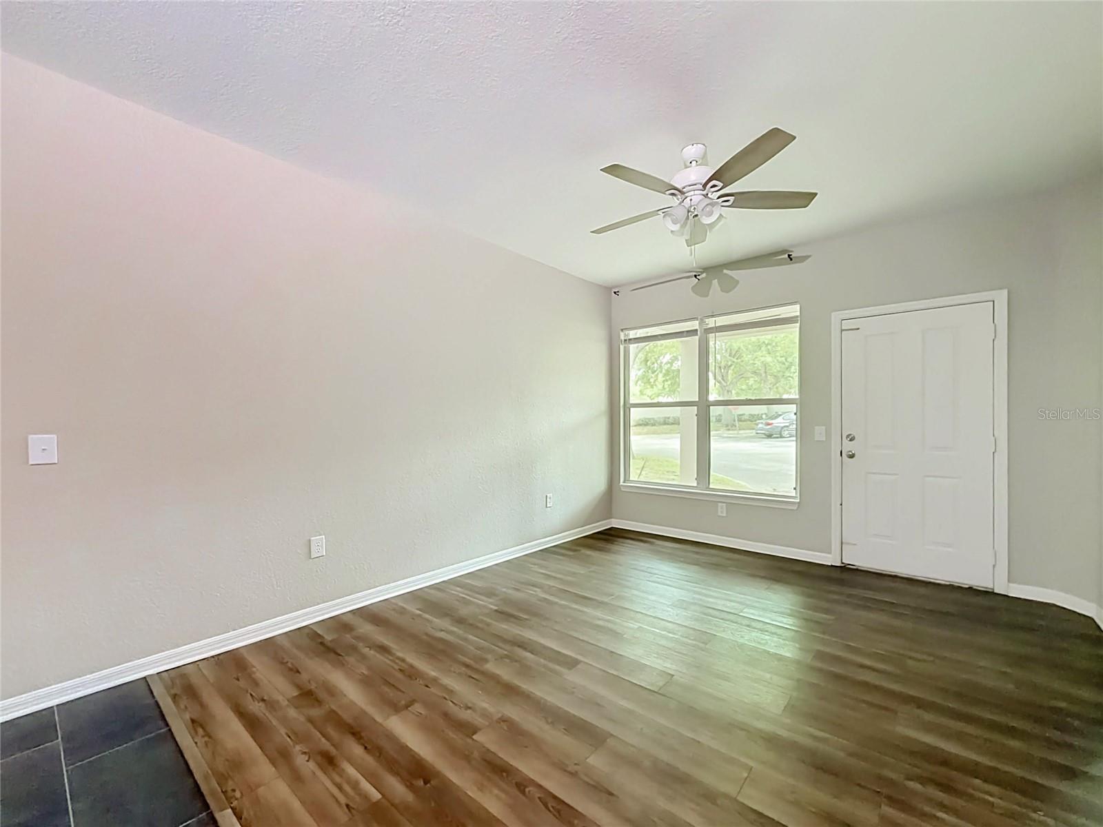 VILLAS AT SOUTHERN DUNES CONDO - Residential
