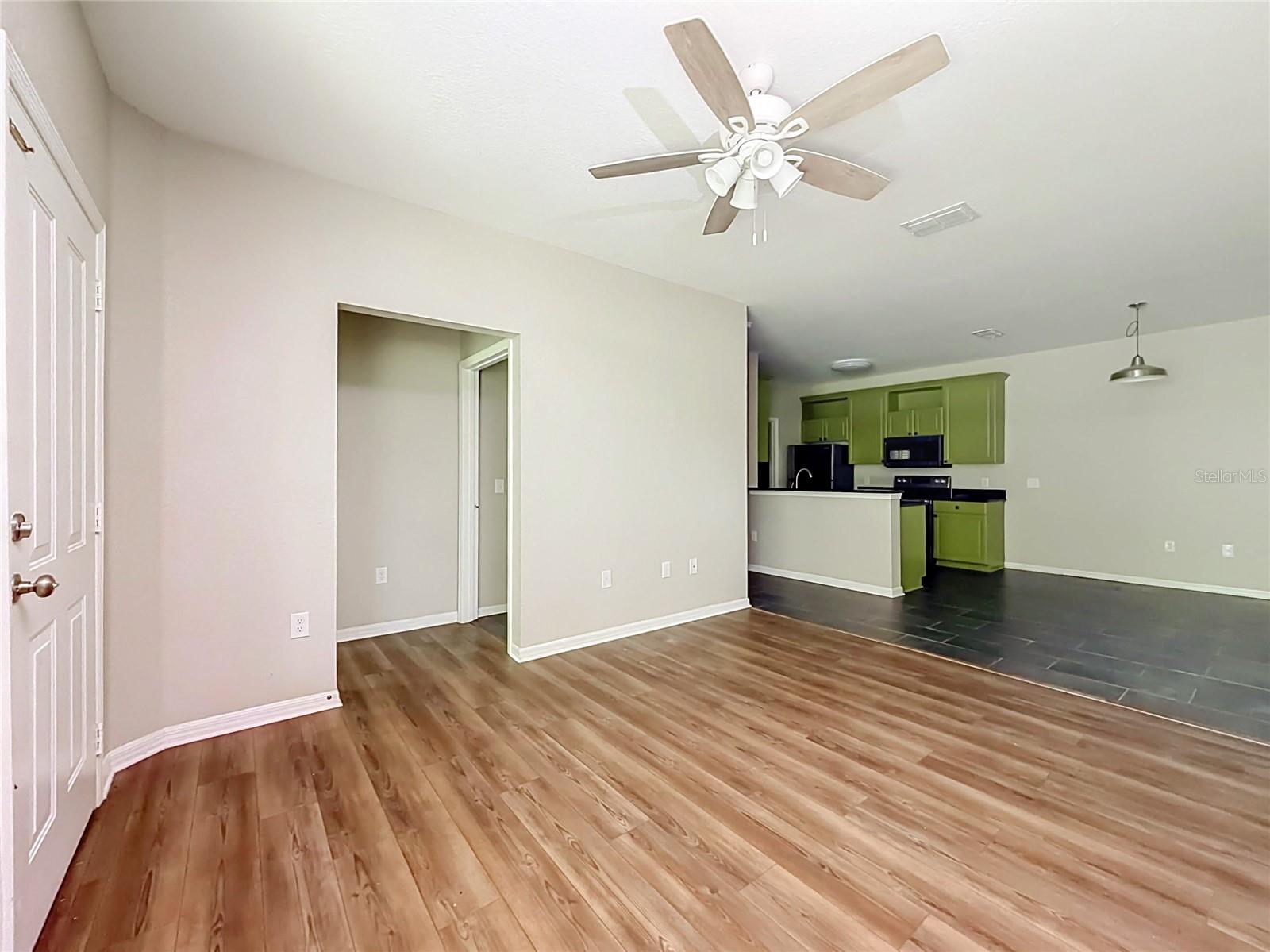 VILLAS AT SOUTHERN DUNES CONDO - Residential