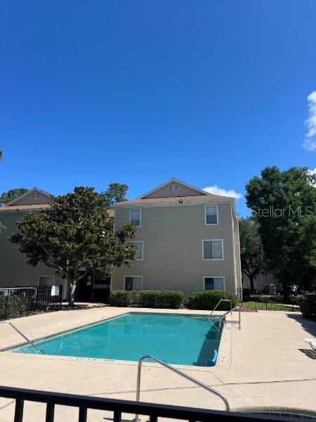 UNIV TERRACE W - Residential Lease