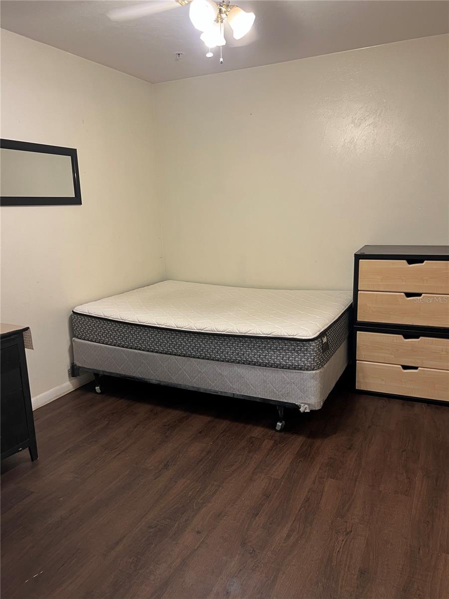 UNIV TERRACE W - Residential Lease
