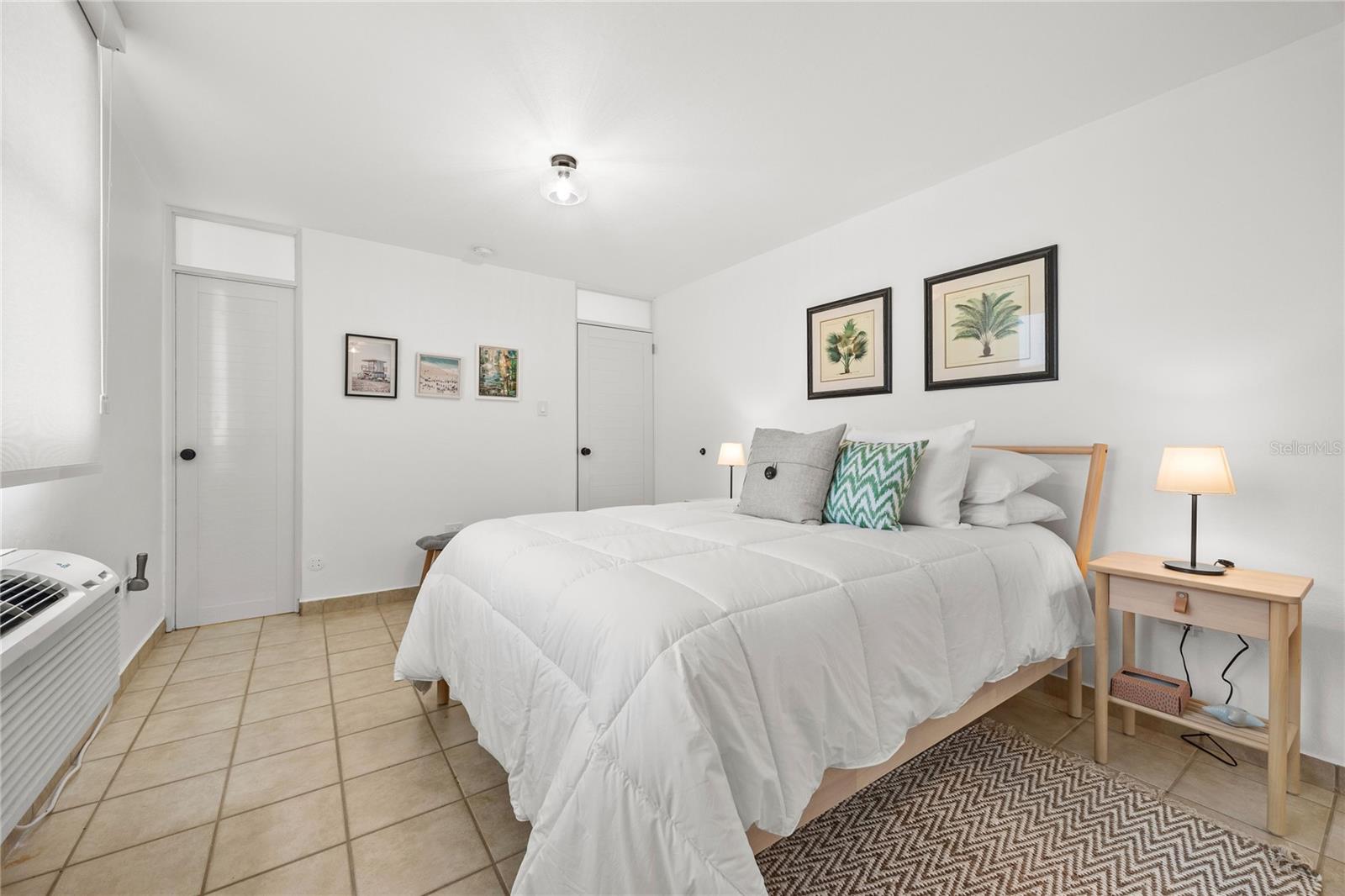 HAUDIMAR BEACH APARTMENTS - Residential
