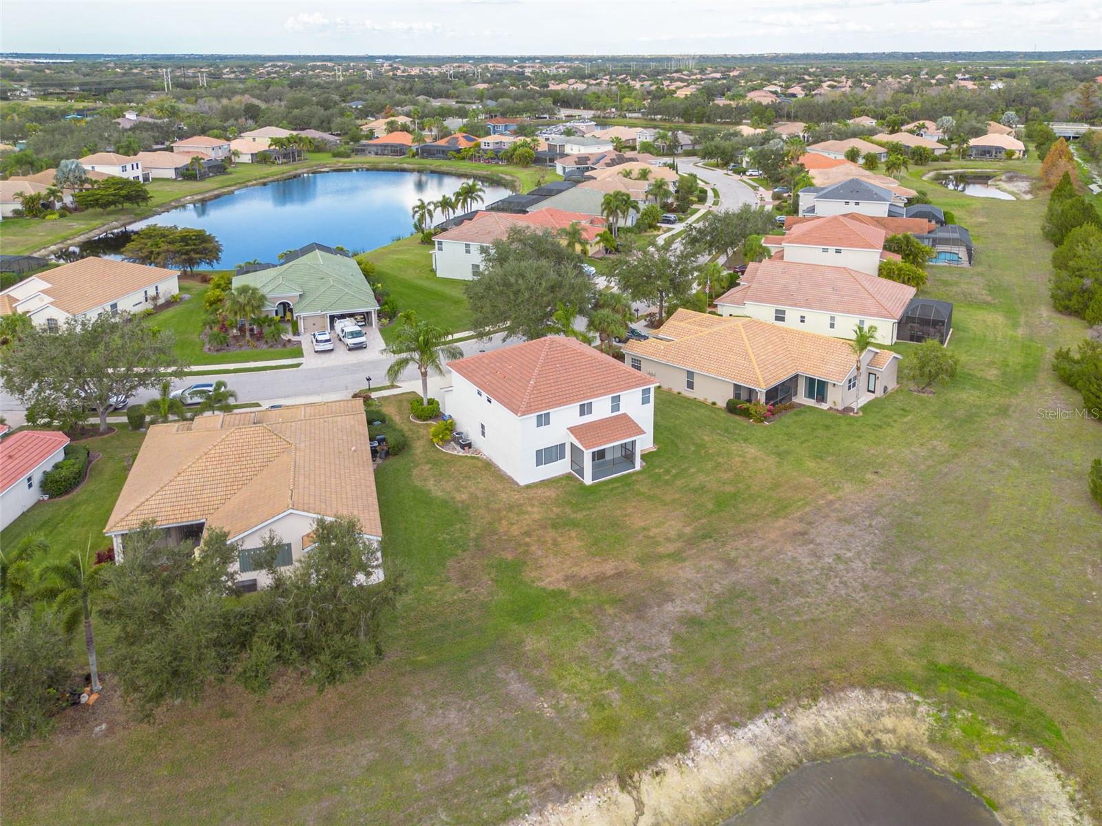 STONEYBROOK AT HERITAGE HARBOUR D-1 - Residential