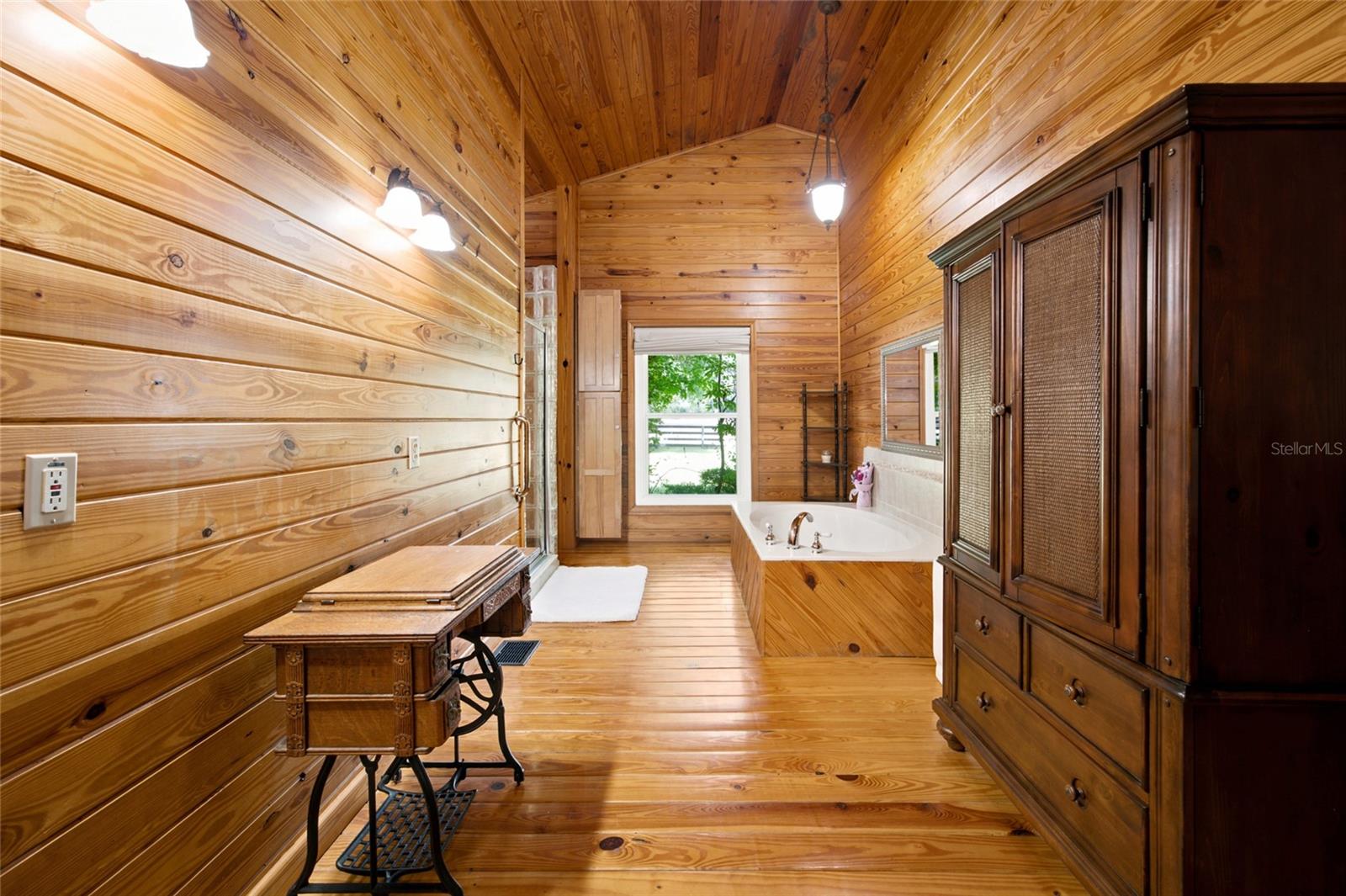 ACRGNONSUB - Residential