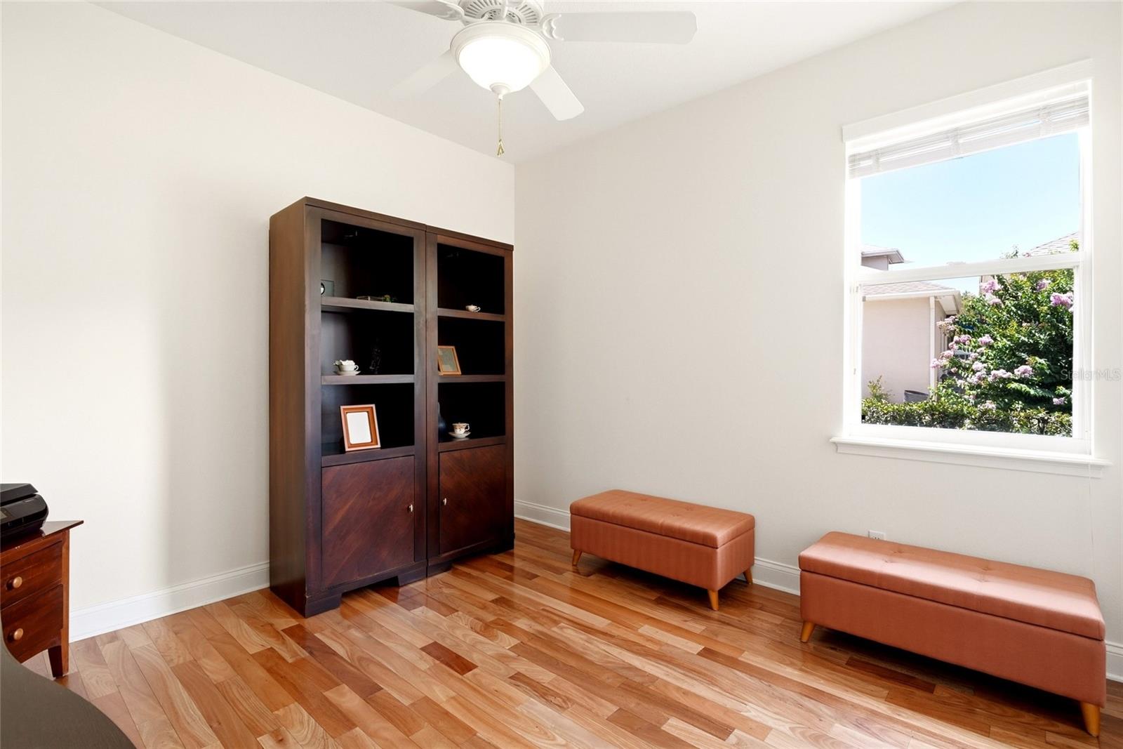HAWKS RIDGE - Residential