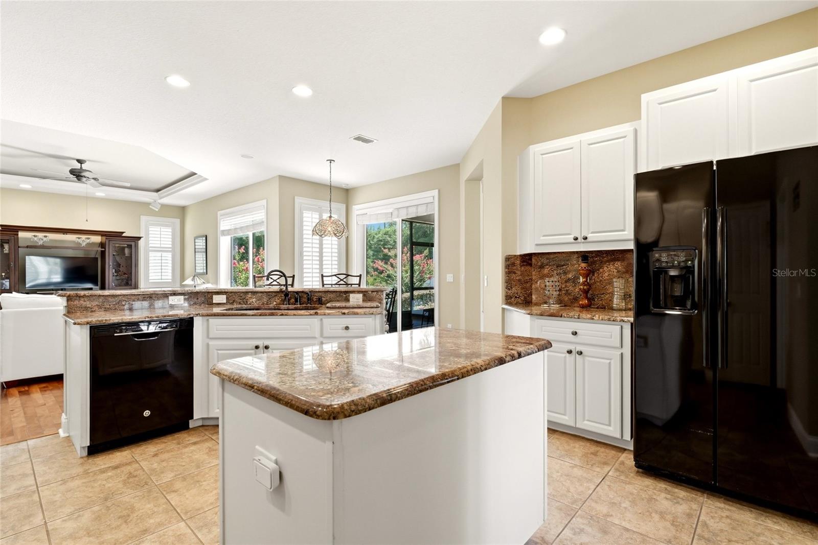 HAWKS RIDGE - Residential