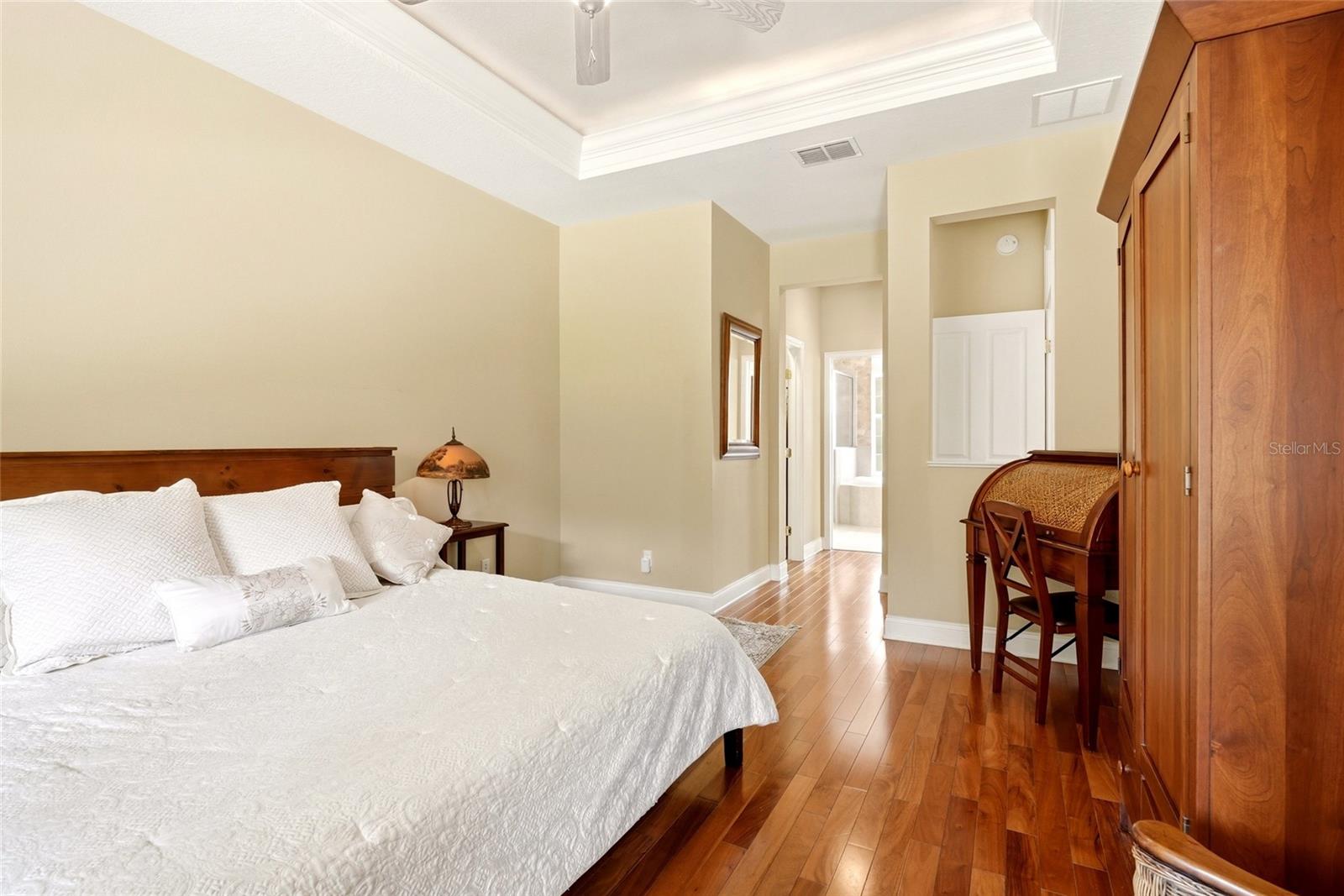 HAWKS RIDGE - Residential