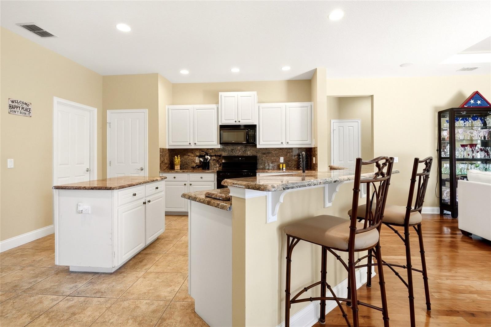 HAWKS RIDGE - Residential