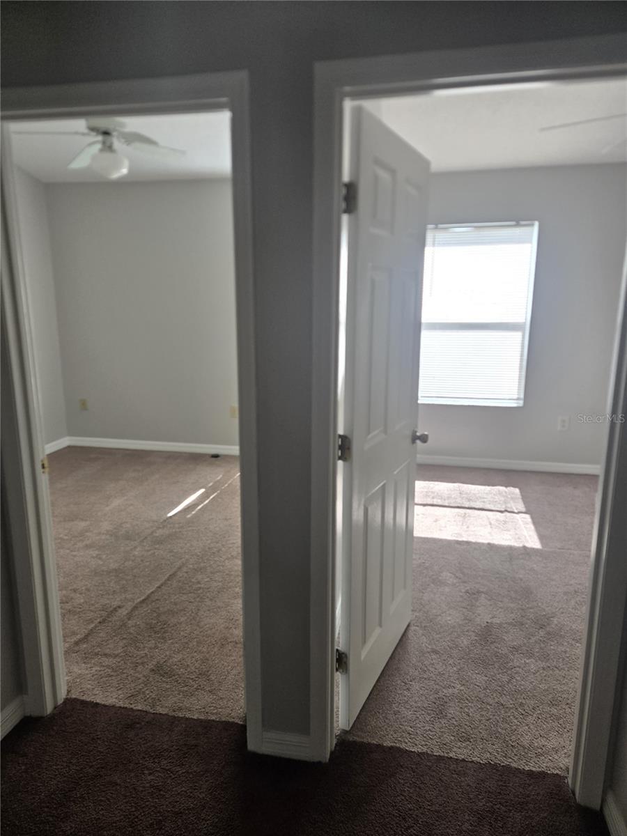 FLORIDA PALMS - Residential Lease