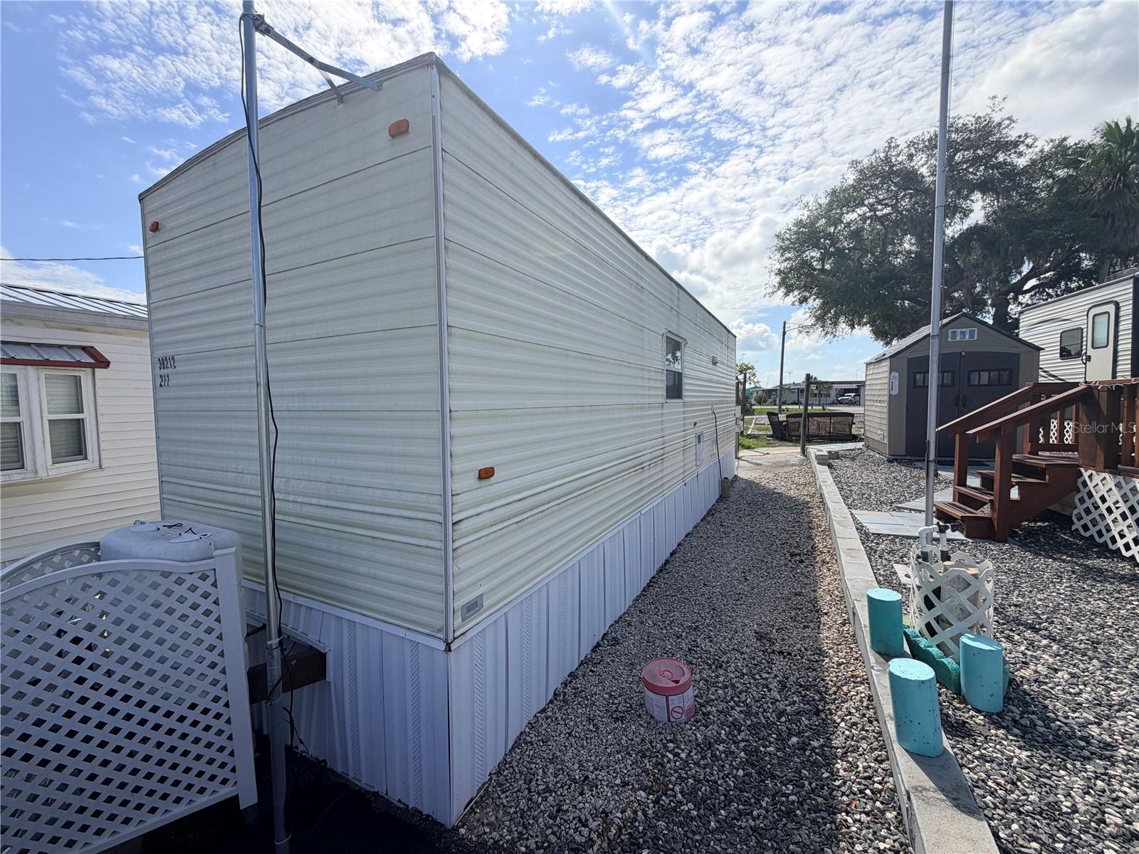 PALM SHORES RV RESORT LT 136 AMD - Residential