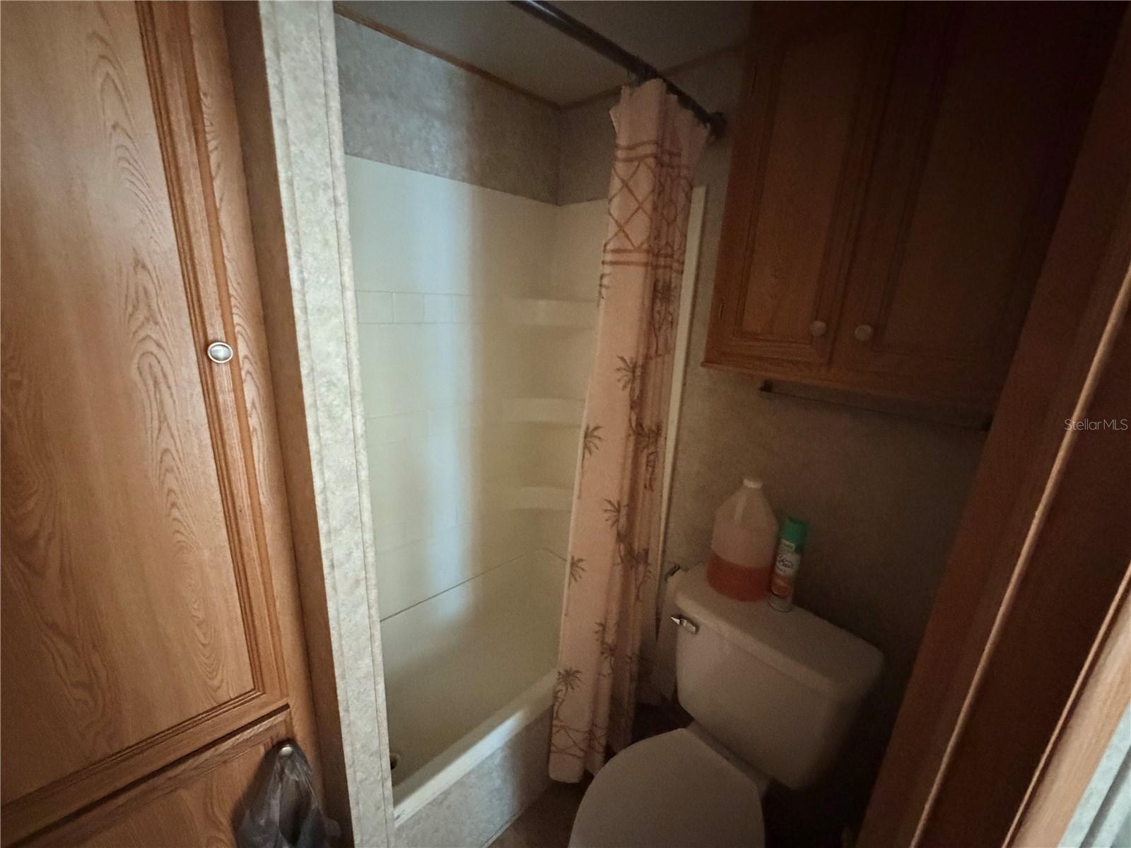 PALM SHORES RV RESORT LT 136 AMD - Residential
