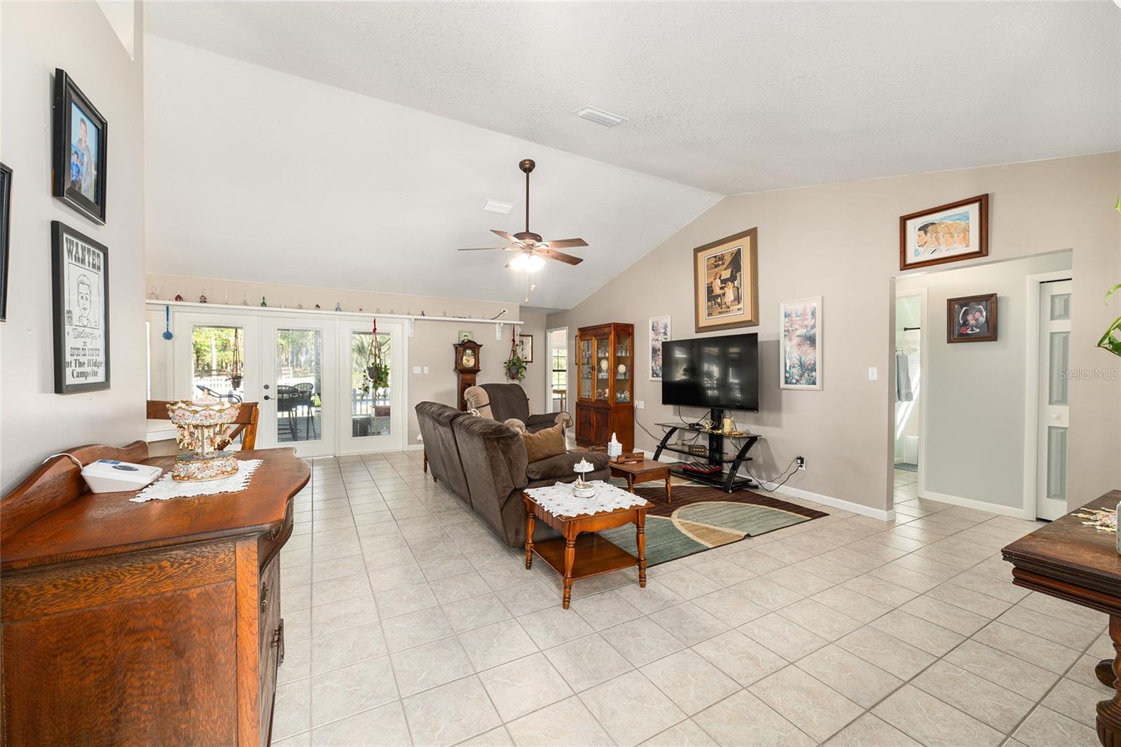 STARWOOD ACRES - Residential
