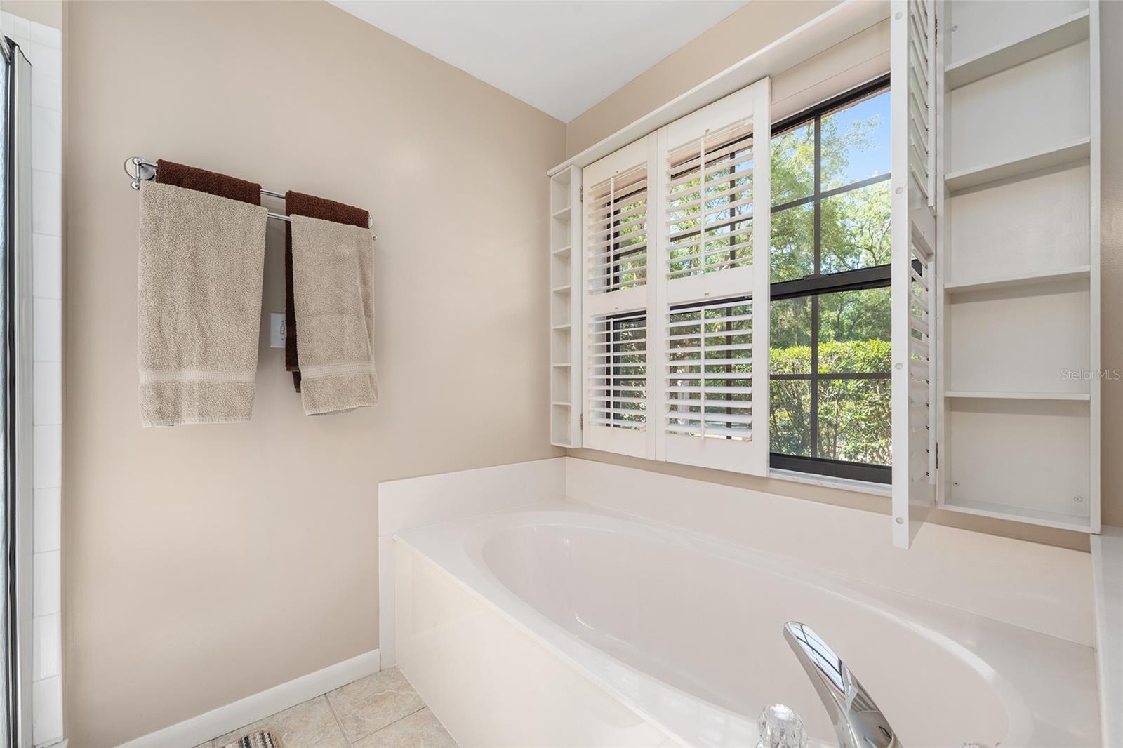 STARWOOD ACRES - Residential
