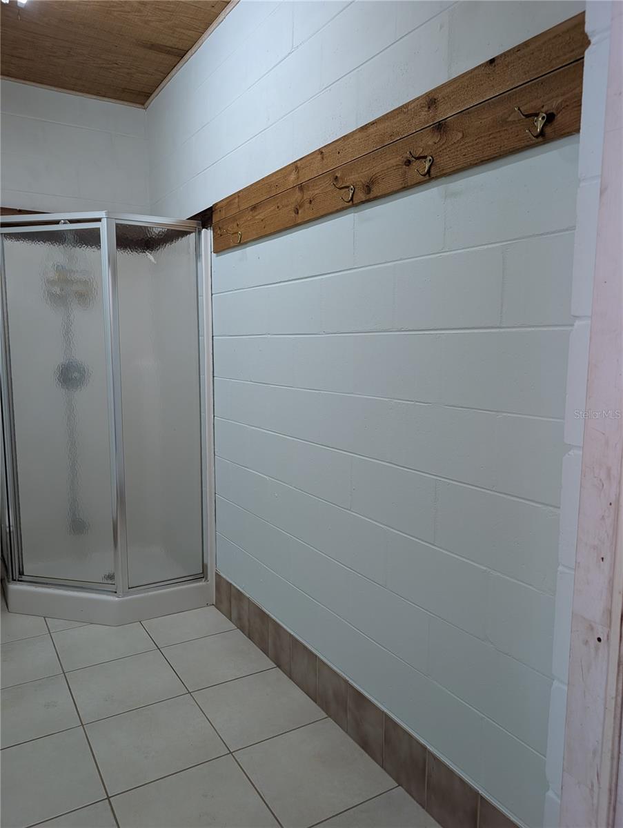 STARWOOD ACRES - Residential