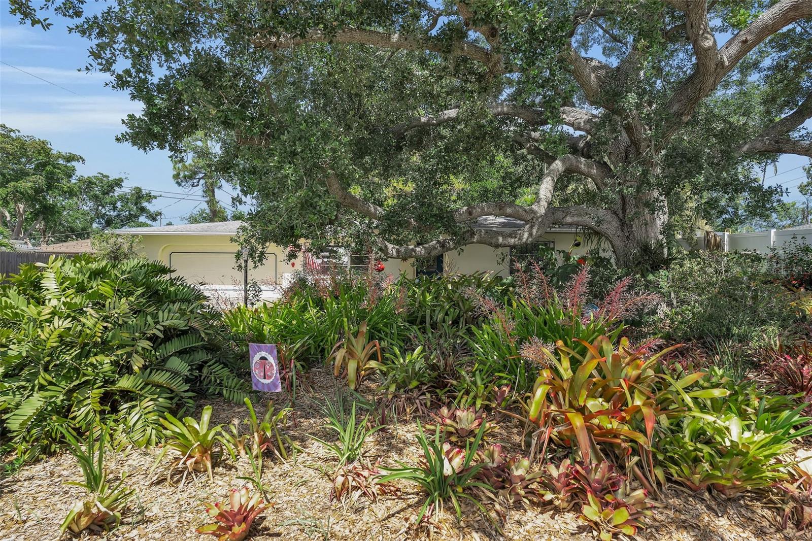 WEST WOODS - Residential