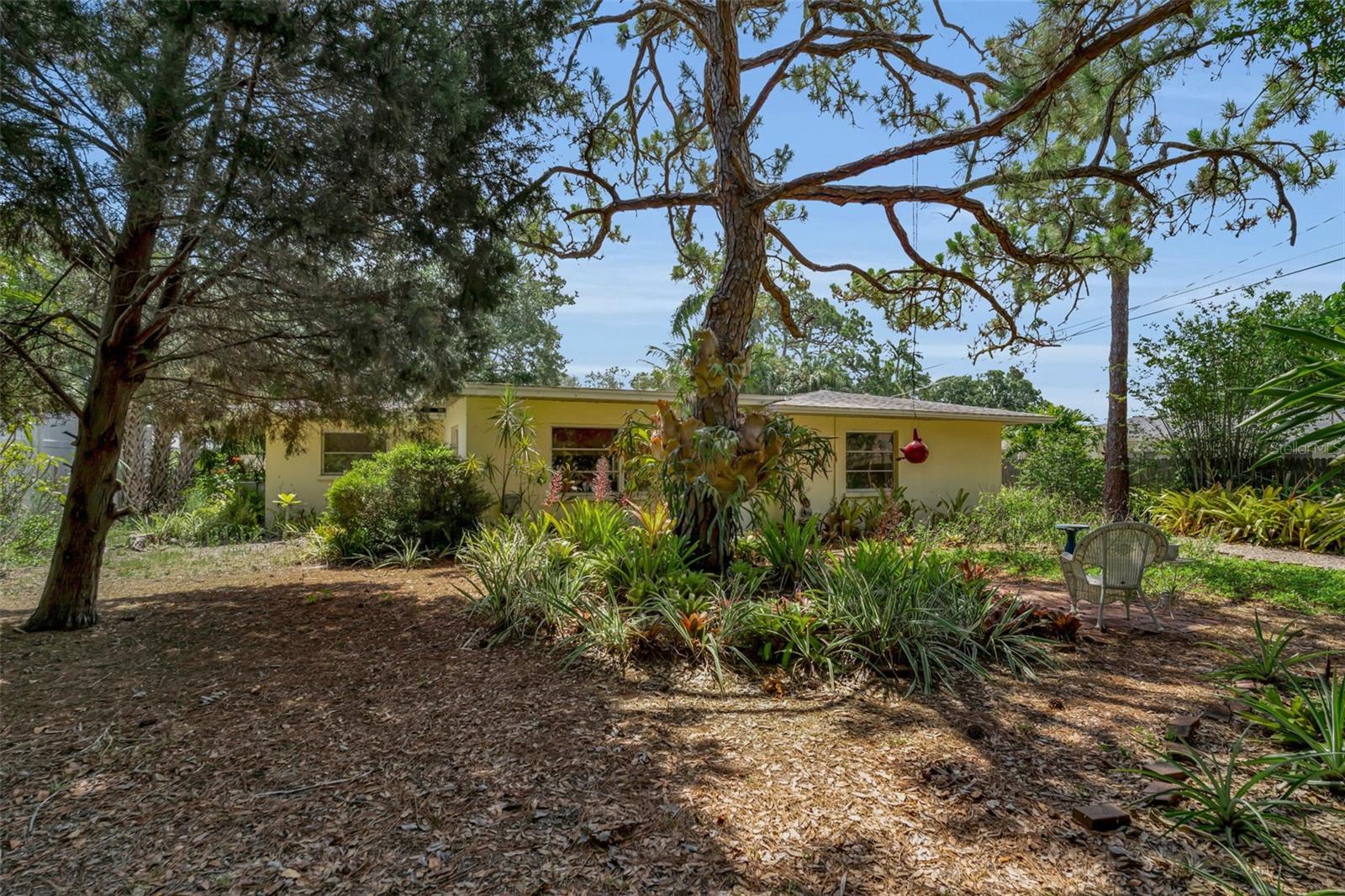 WEST WOODS - Residential