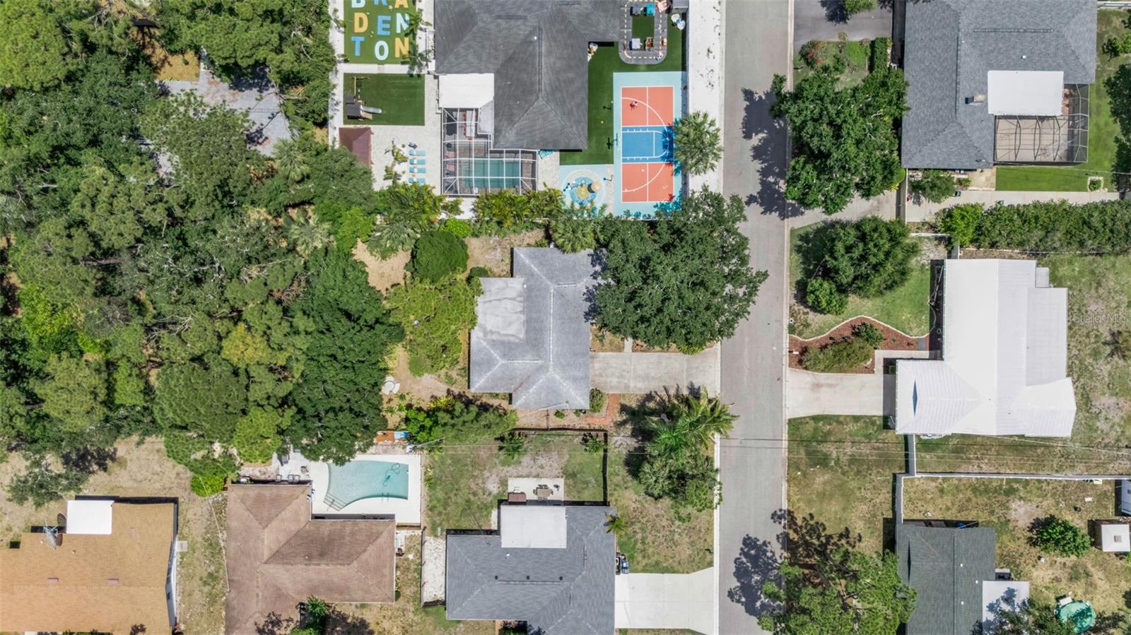 WEST WOODS - Residential