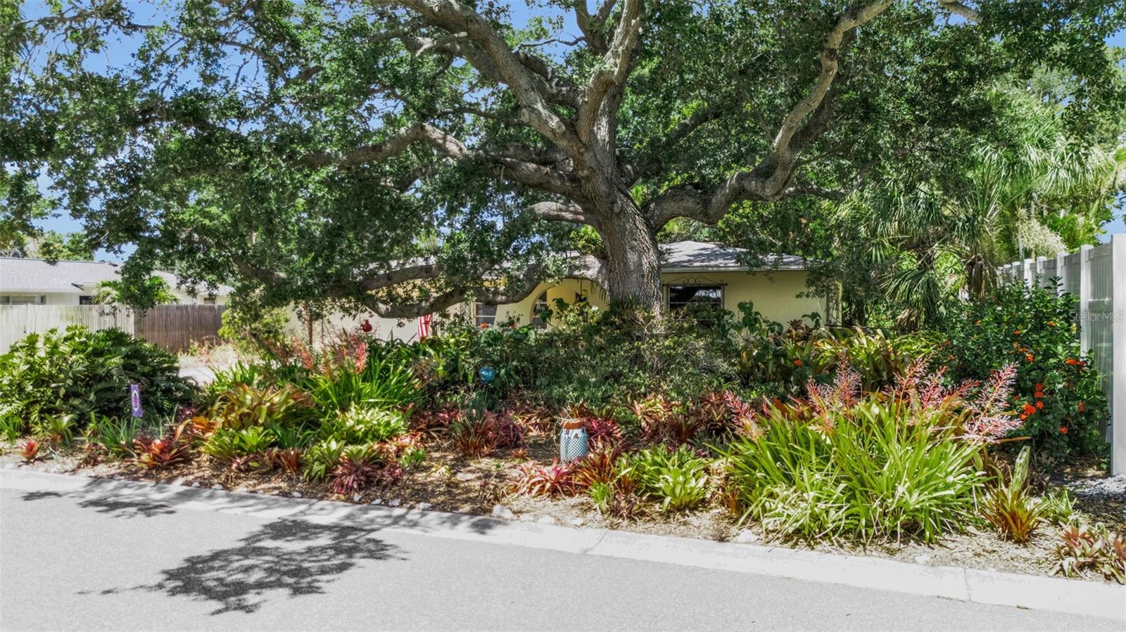 WEST WOODS - Residential
