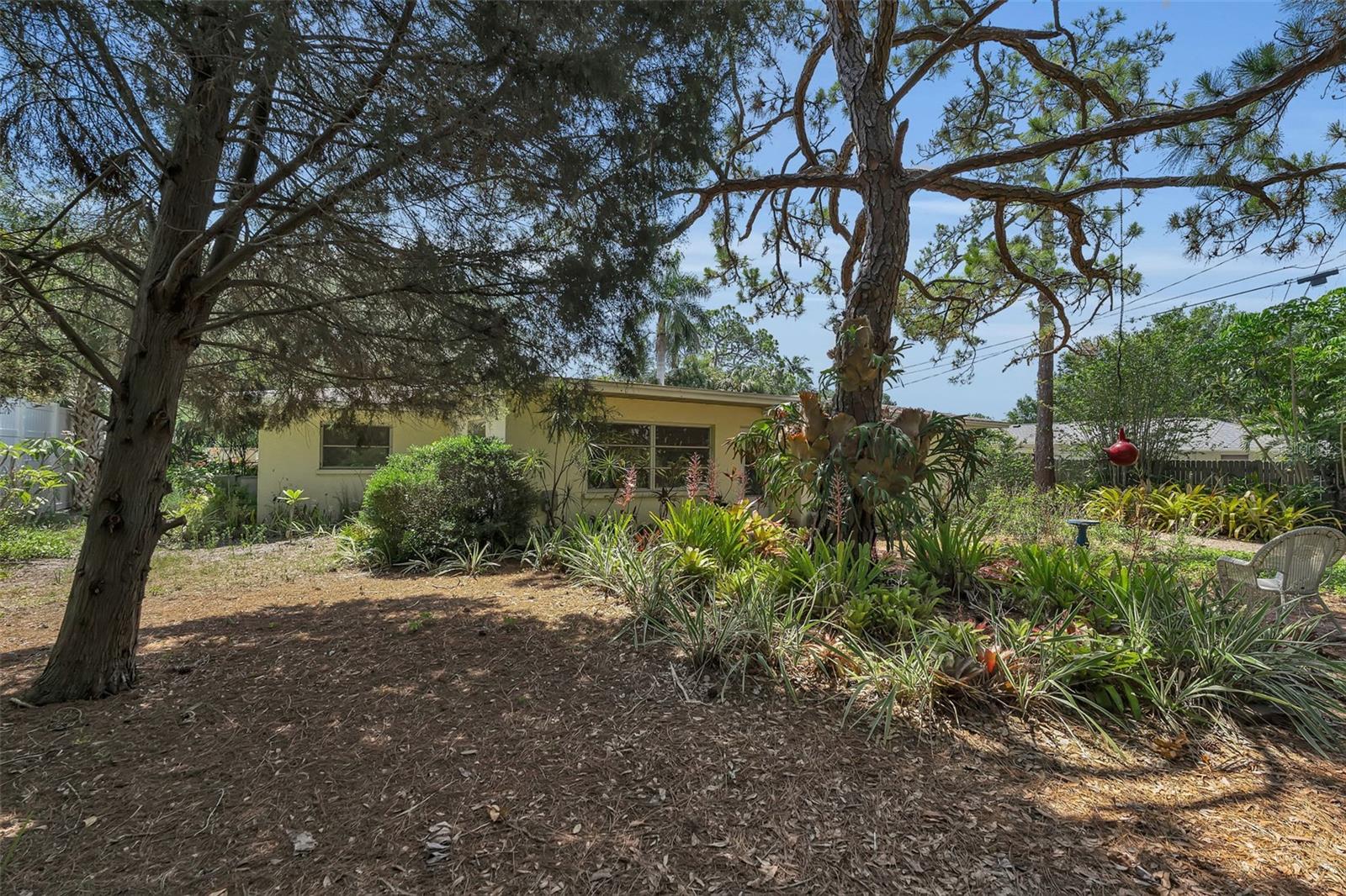 WEST WOODS - Residential