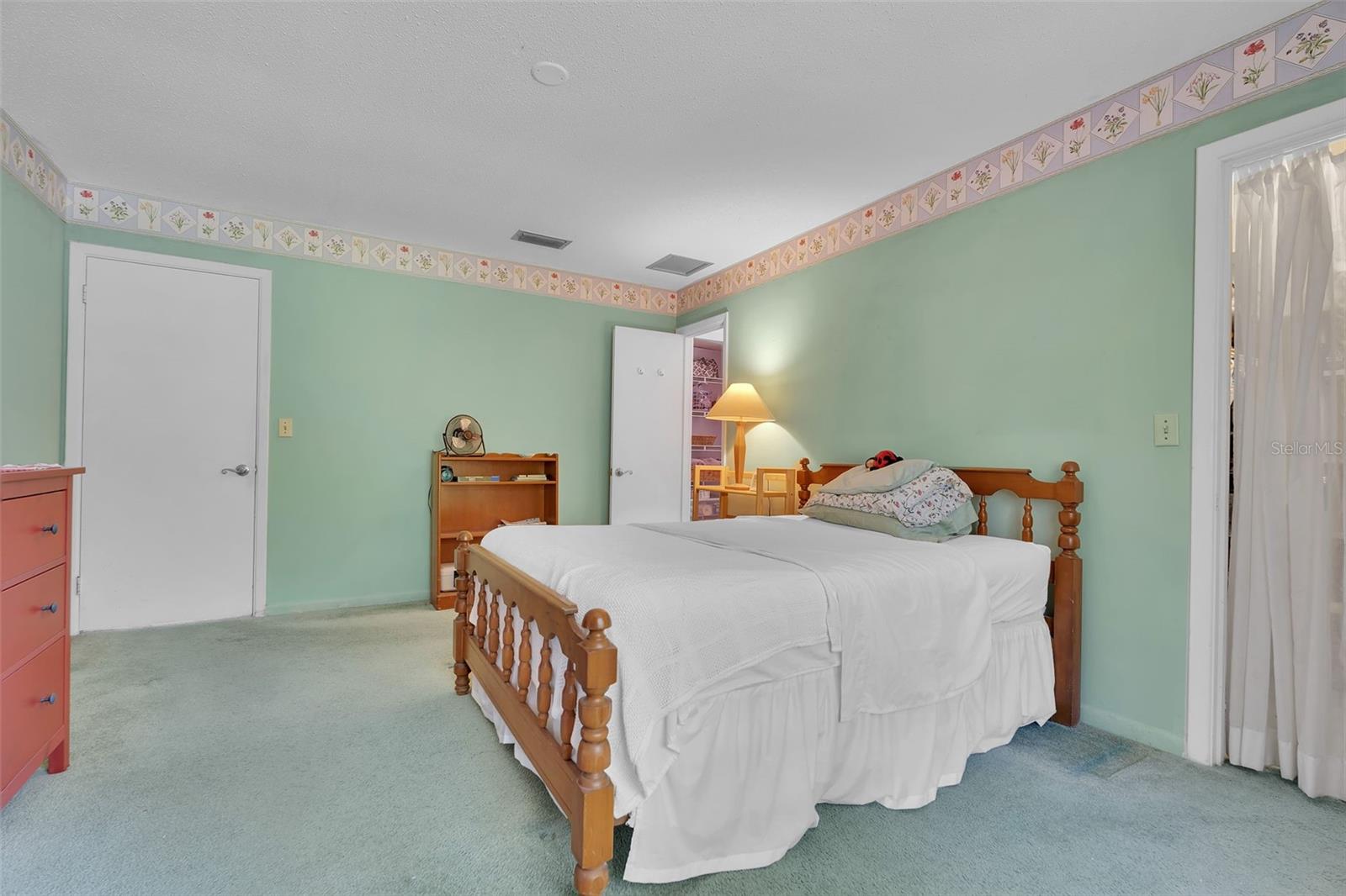 WEST WOODS - Residential