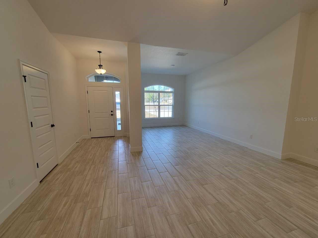 MARION OAKS UN 04 - Residential