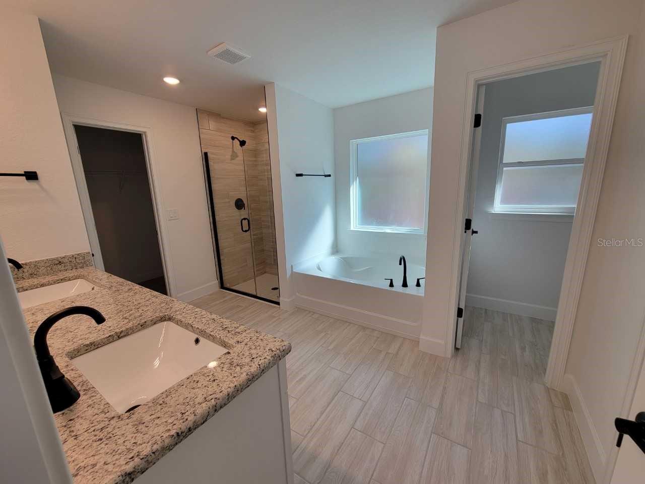 MARION OAKS UN 04 - Residential