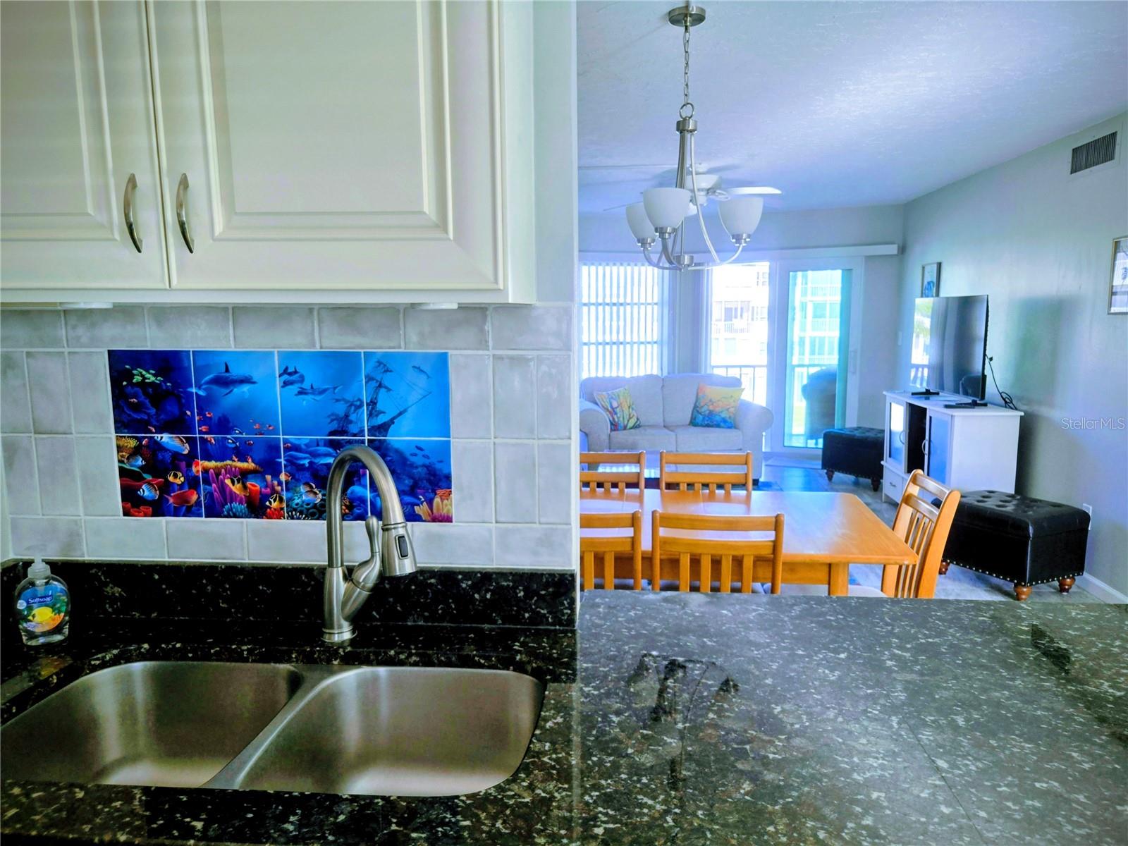 SIESTA HARBOR I - Residential