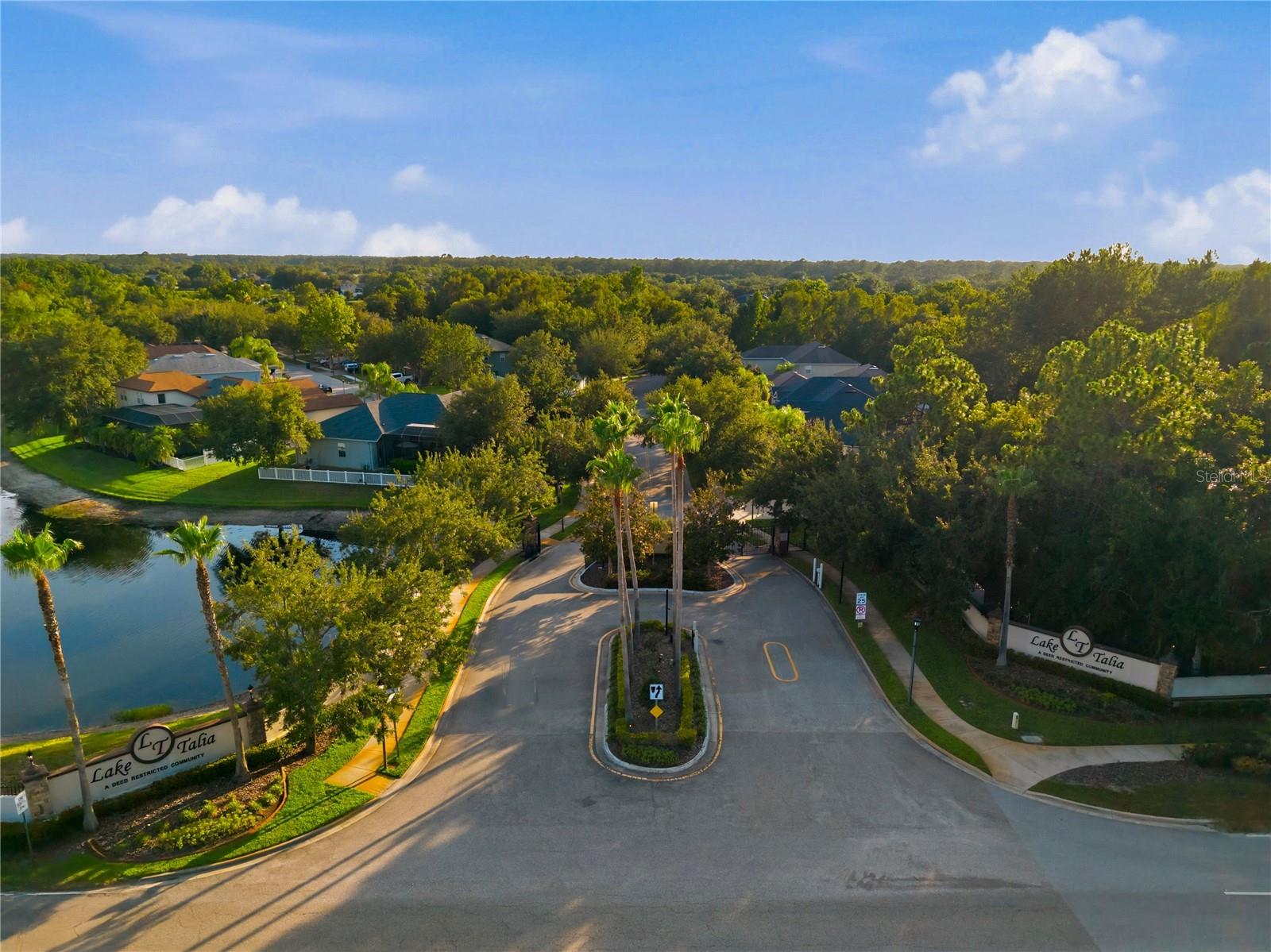 LAKE TALIA PH 01 - Residential