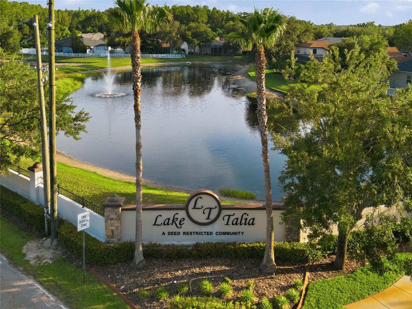 LAKE TALIA PH 01 - Residential