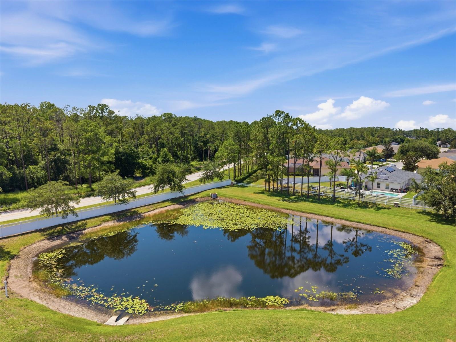 LAKE TALIA PH 01 - Residential