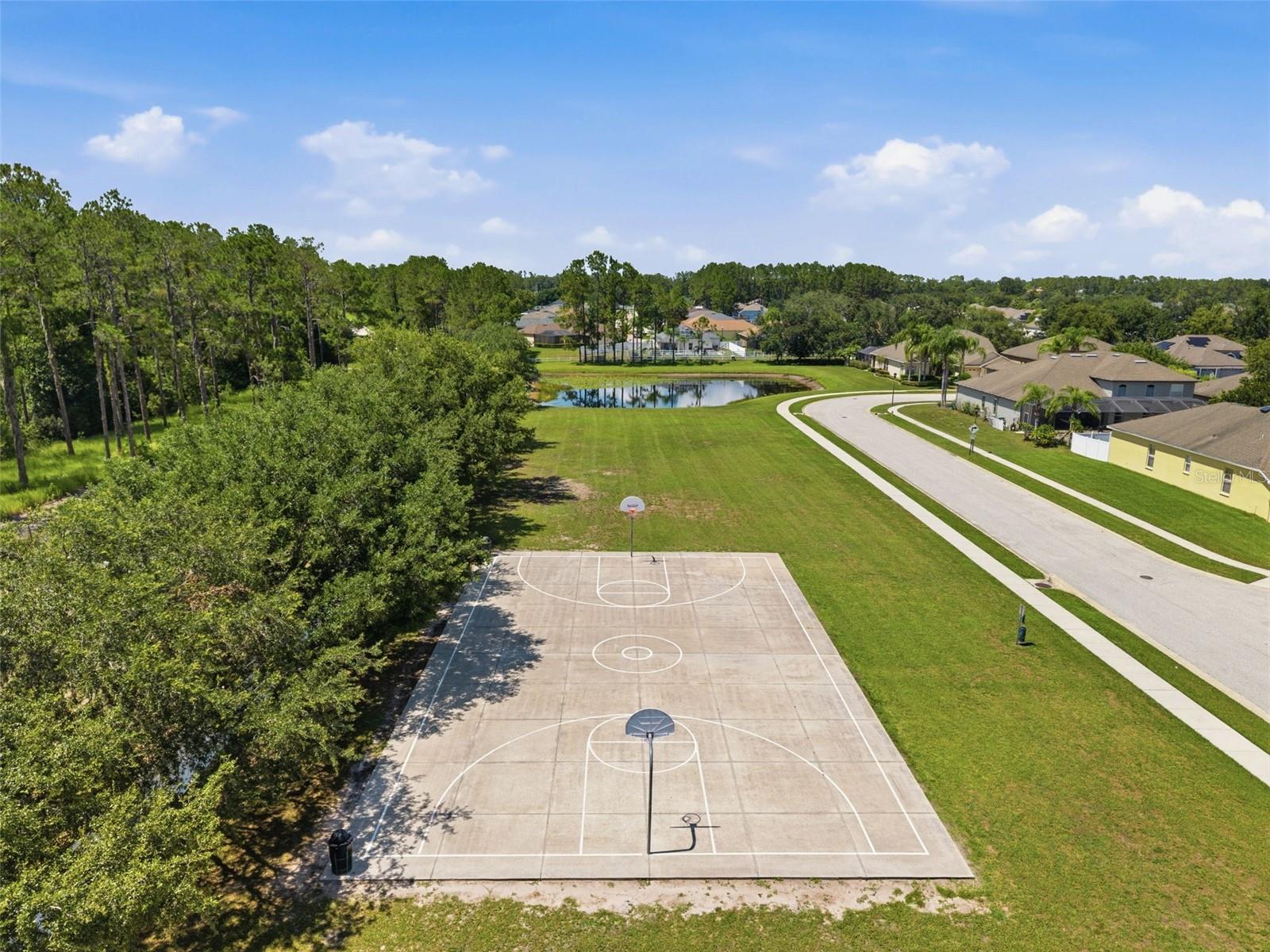 LAKE TALIA PH 01 - Residential