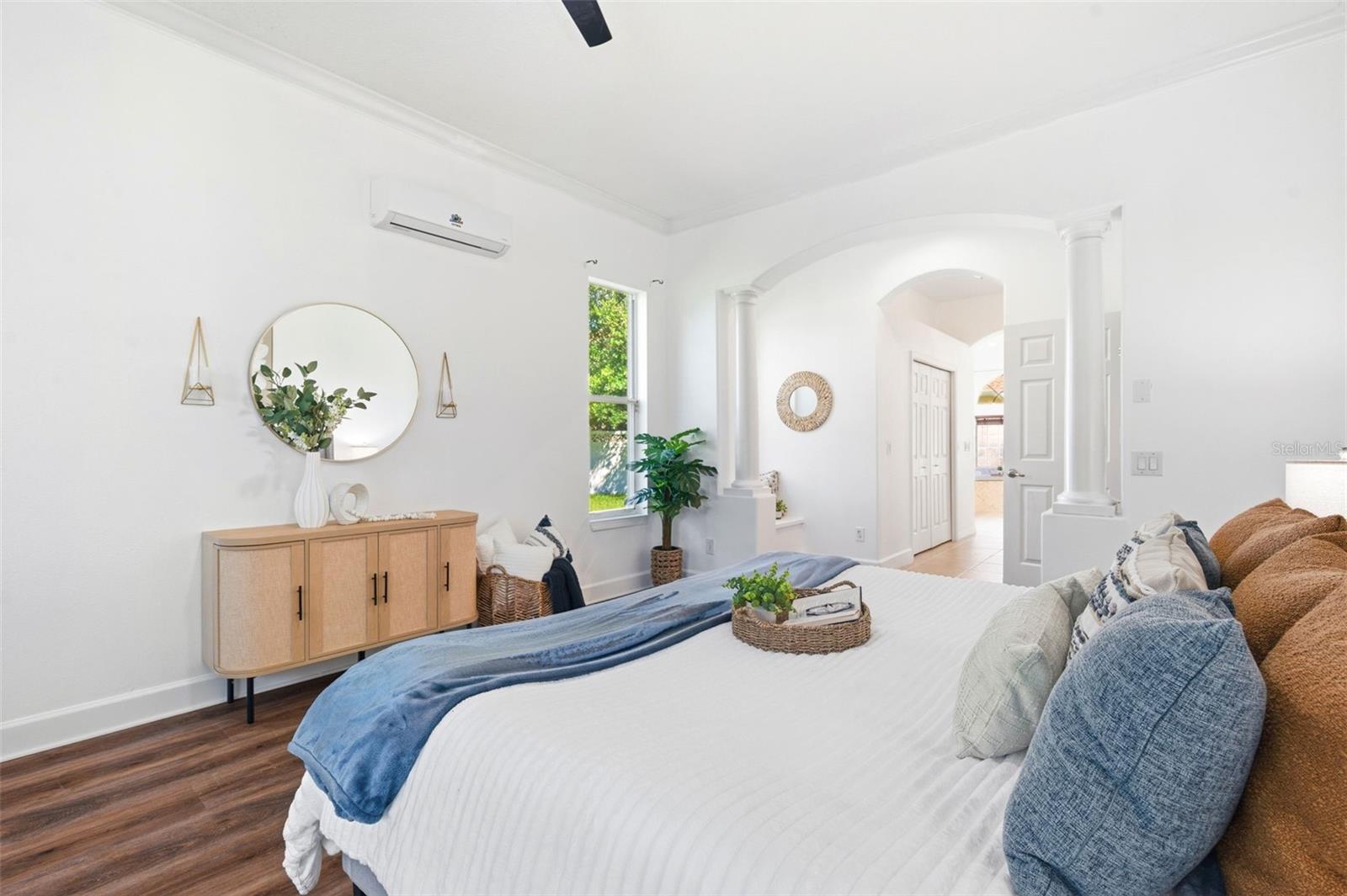 LAKE TALIA PH 01 - Residential