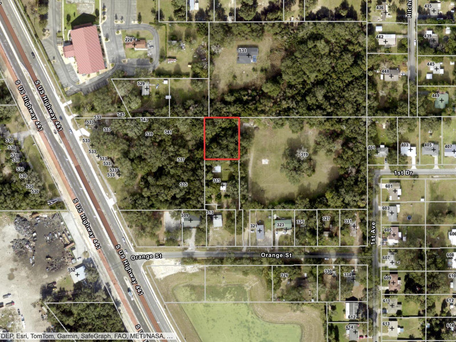 Build your future home on this 0.43-acre wooded residential lot in Lady Lake, Florida, ideally located with legal access to US Highway 441 via a deeded 25-foot ingress and egress easement. Conveniently located near shopping, dining, medical facilities, and The Villages, this Lady Lake lot combines peaceful surroundings with easy access to major roadways. Please verify all information with Lake County. Sold as-is, quiet deed completed.

Zoned RS-6.