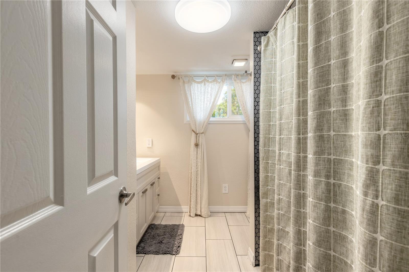HARBOR OAKS UNIT 02 - Residential