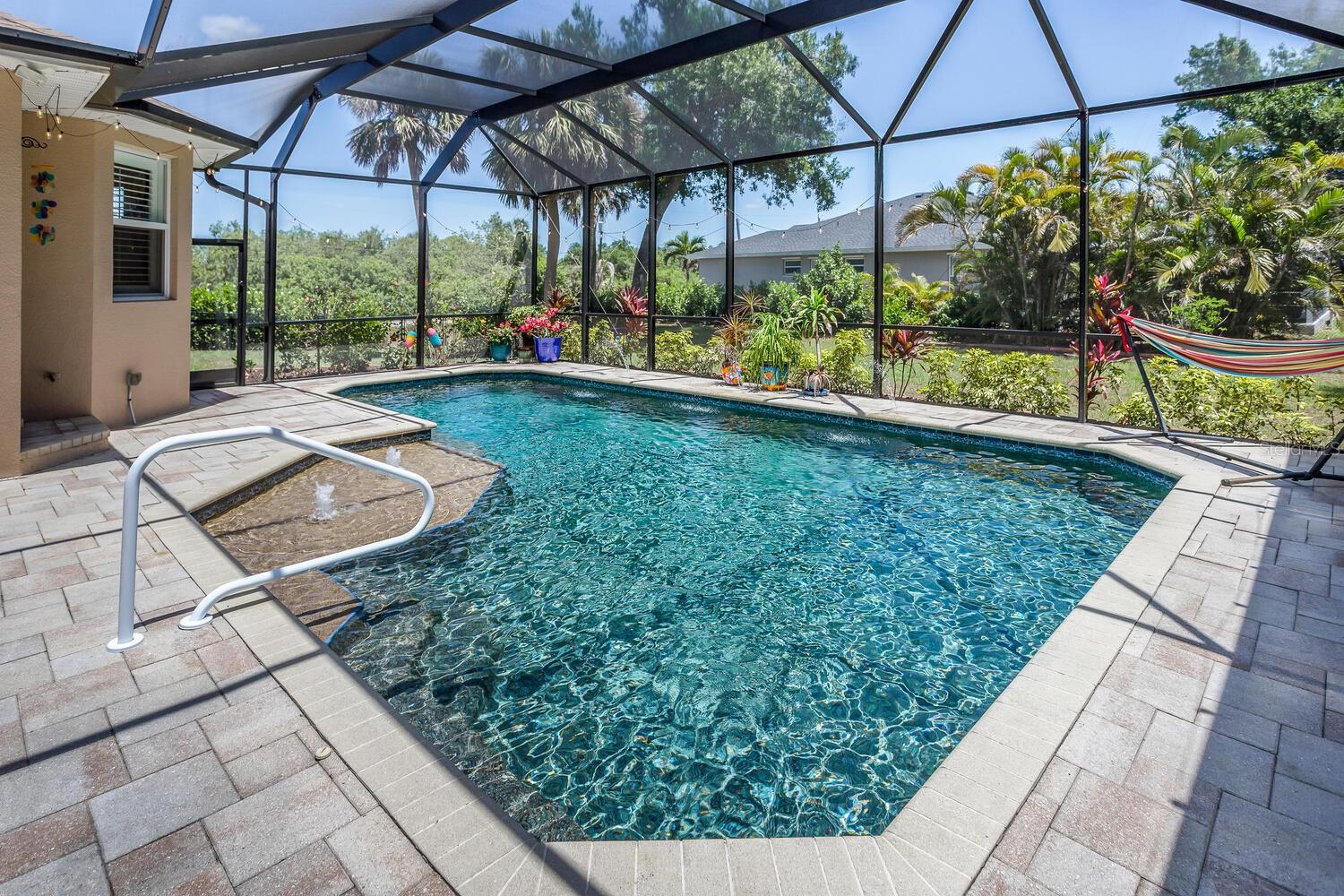 ROTONDA LAKES - Residential
