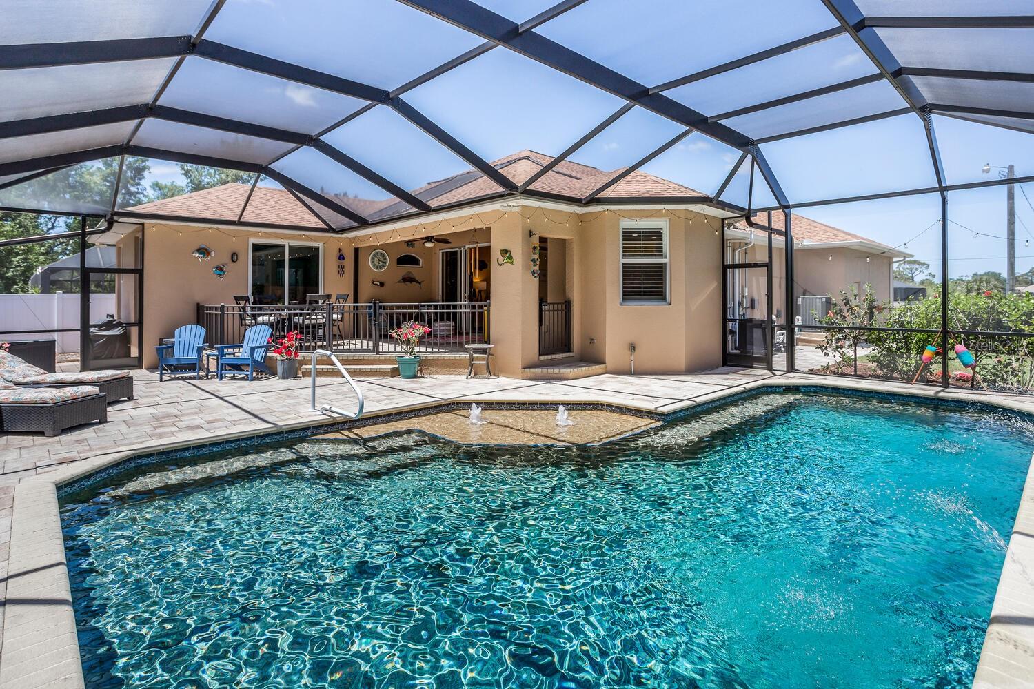 ROTONDA LAKES - Residential