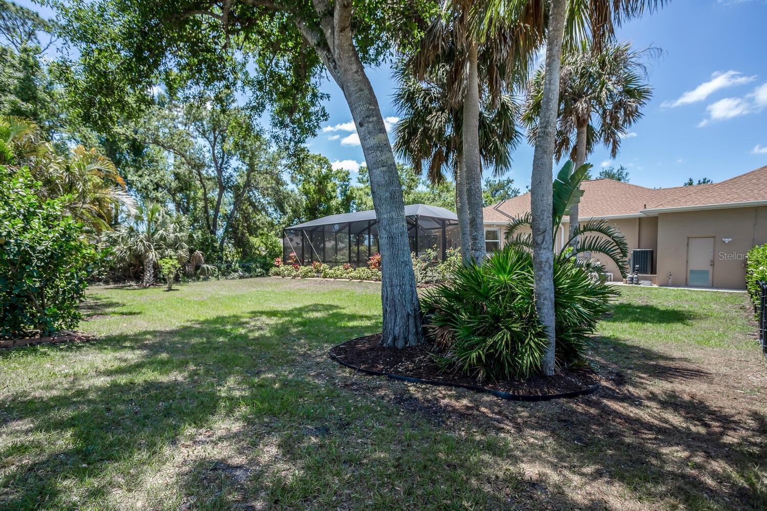 ROTONDA LAKES - Residential
