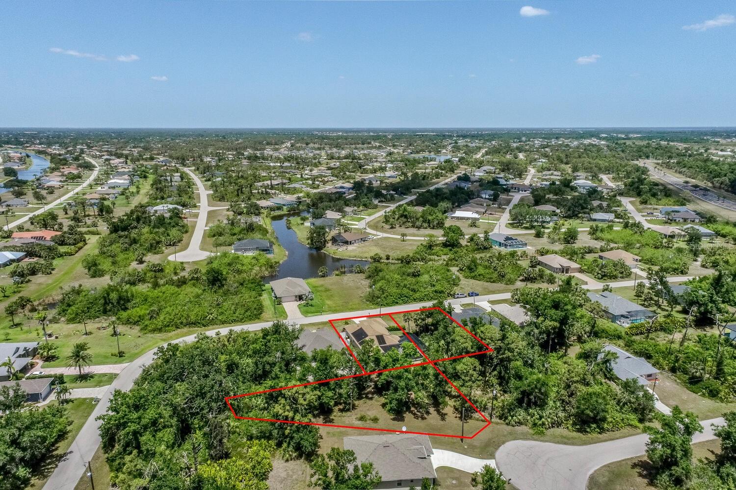 ROTONDA LAKES - Residential